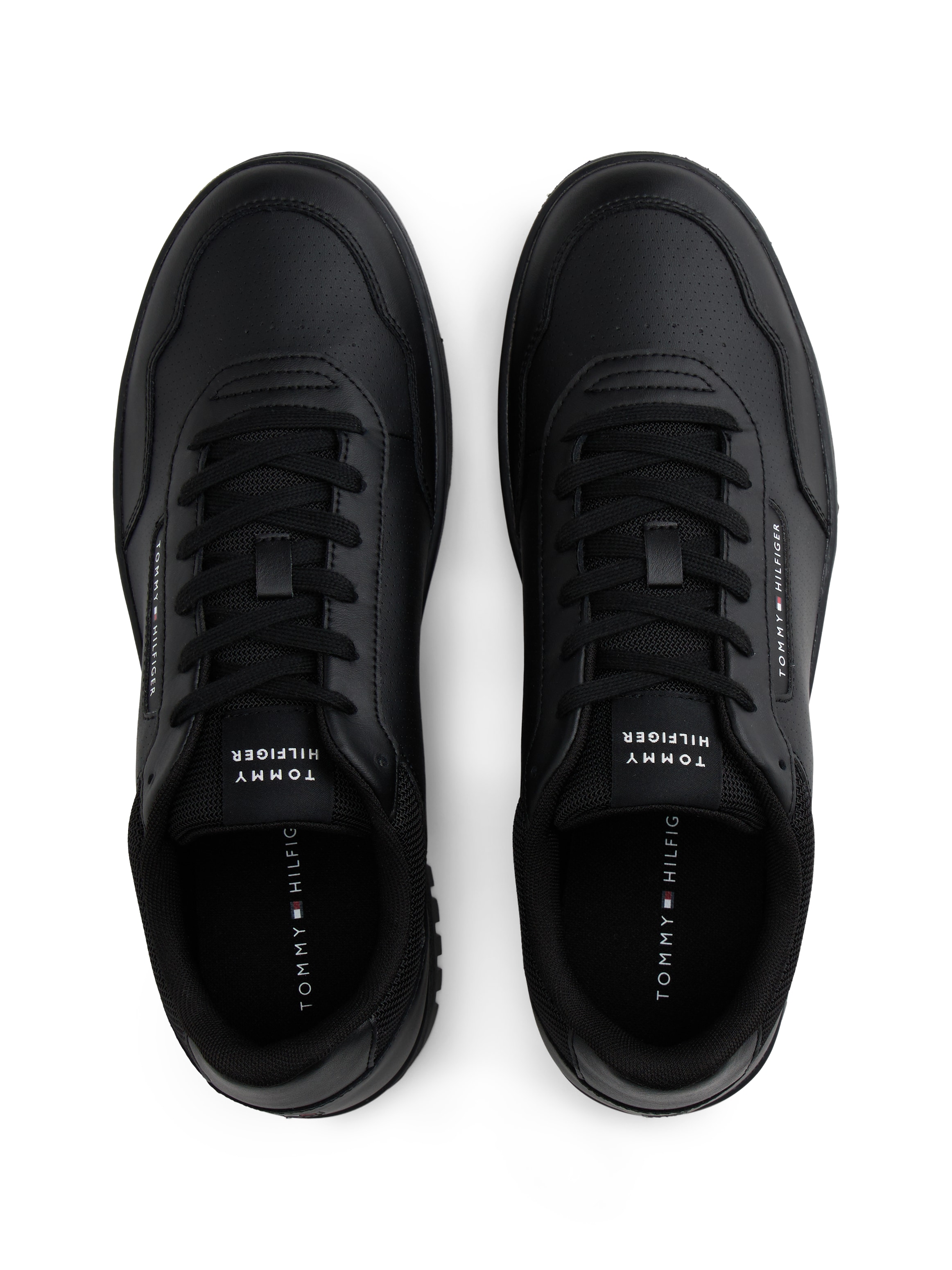 Tommy Hilfiger Sneaker »TH BASKET CORE LTH«  , Freizeitschuh, Halbschuh, Schnürer, Logo-Aufnäher an der Schuhzunge