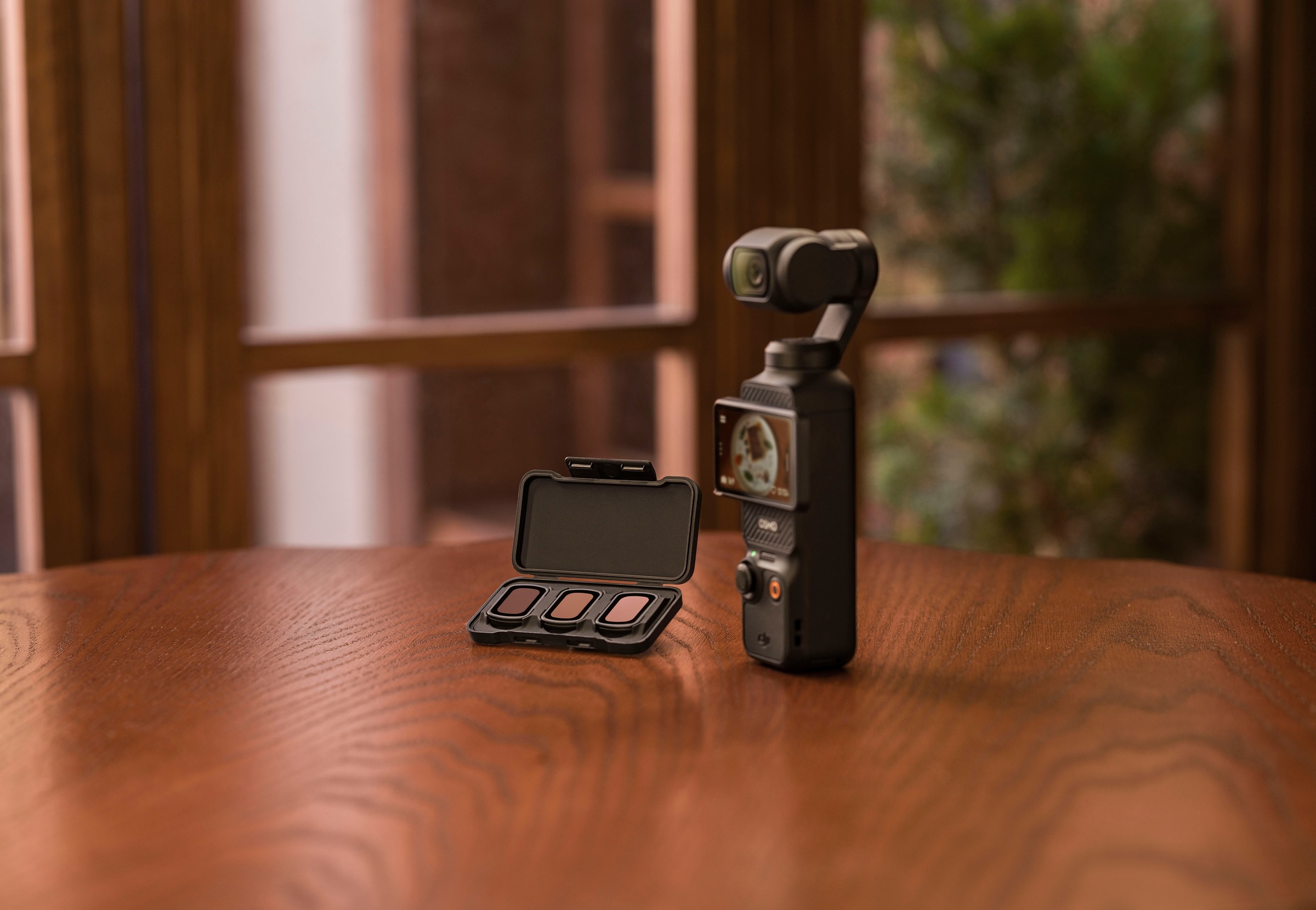 DJI Camcorder »Osmo Pocket 3 Kreativ Combo«, 4K Ultra HD, Bluetooth