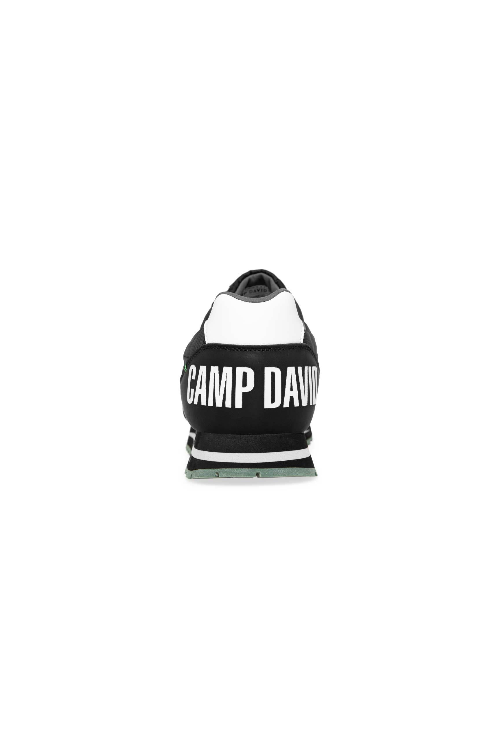 CAMP DAVID Sneaker, mit Wechselfußbett