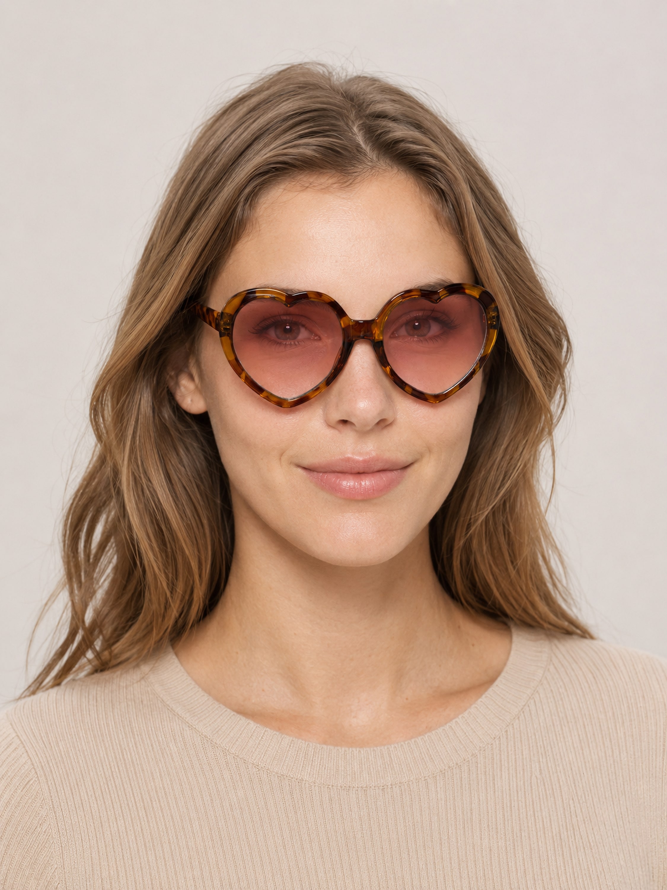 COLLEZIONE ALESSANDRO Sonnenbrille »Heart« Rahmen in Leooptik