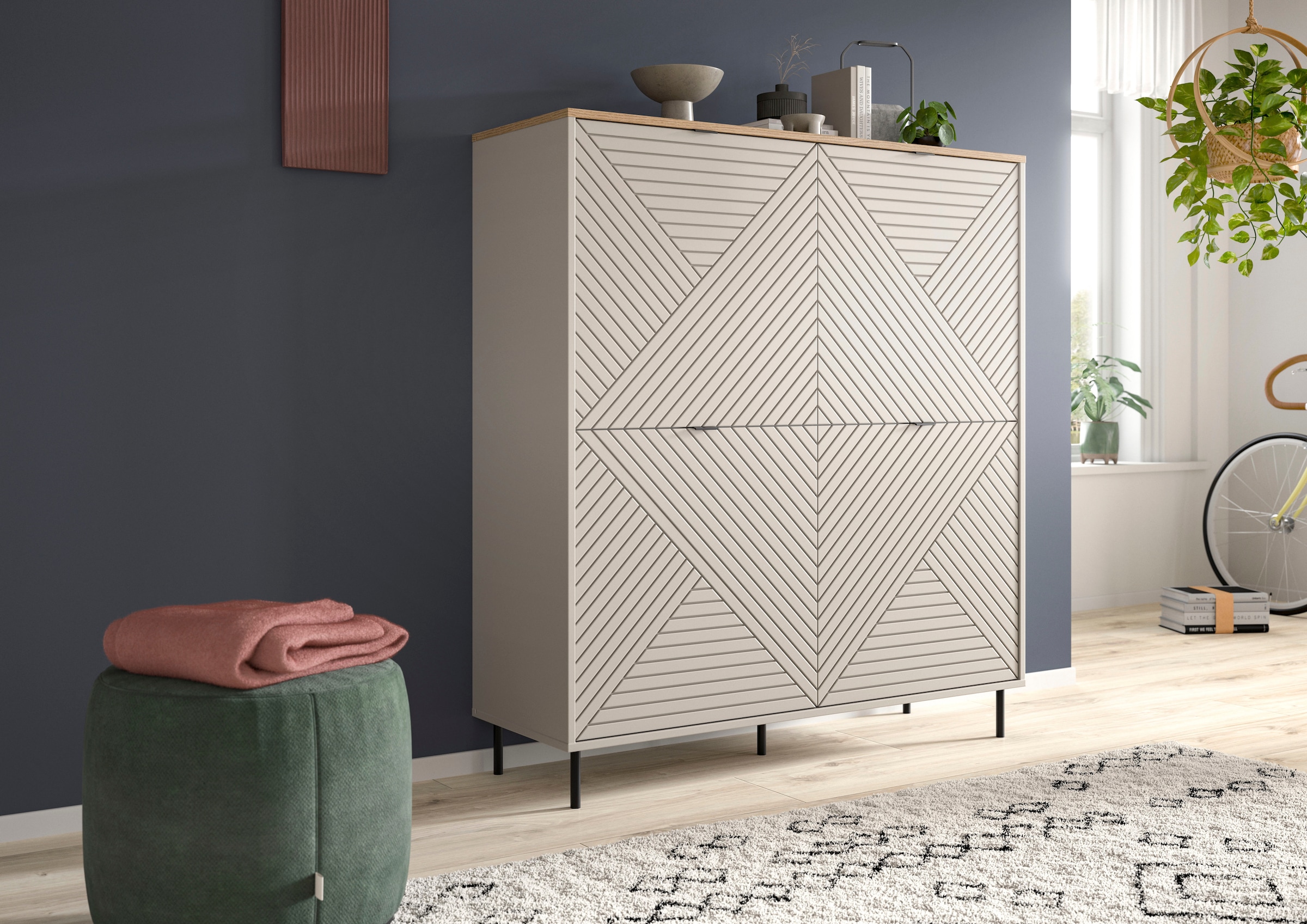 Home affaire Highboard »RAITA, Höhe 135 cm, Front mit Desgin-Fräsung, 4 Türen, viel Stauraum« moderne Farbkombi, individuell einsetzbar, Griffe & Füße aus Metall,  Kommode, Anrichte, Schrank, Sideboard, Lowboard