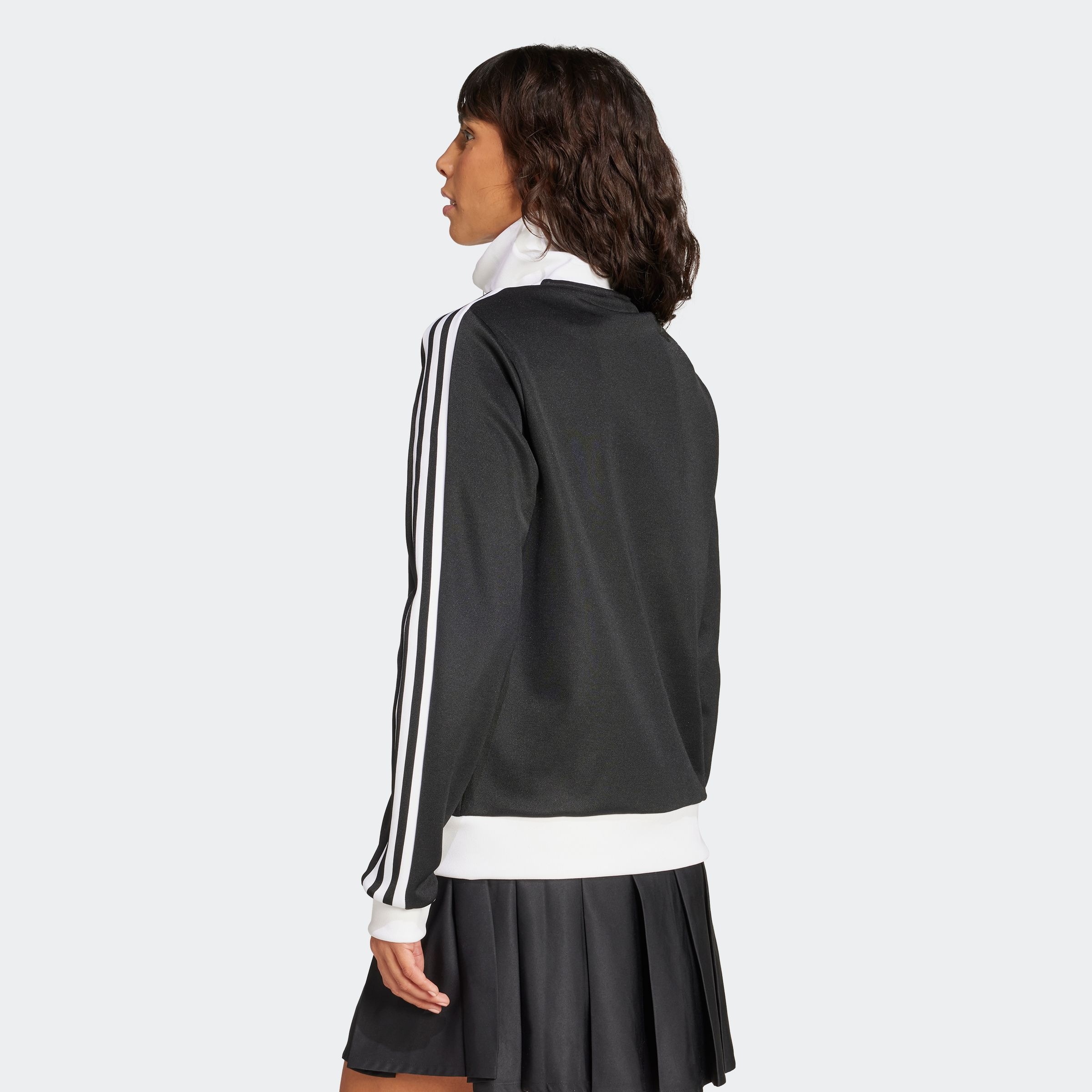 adidas Originals Trainingsjacke "CLASSIC TT" günstig online kaufen
