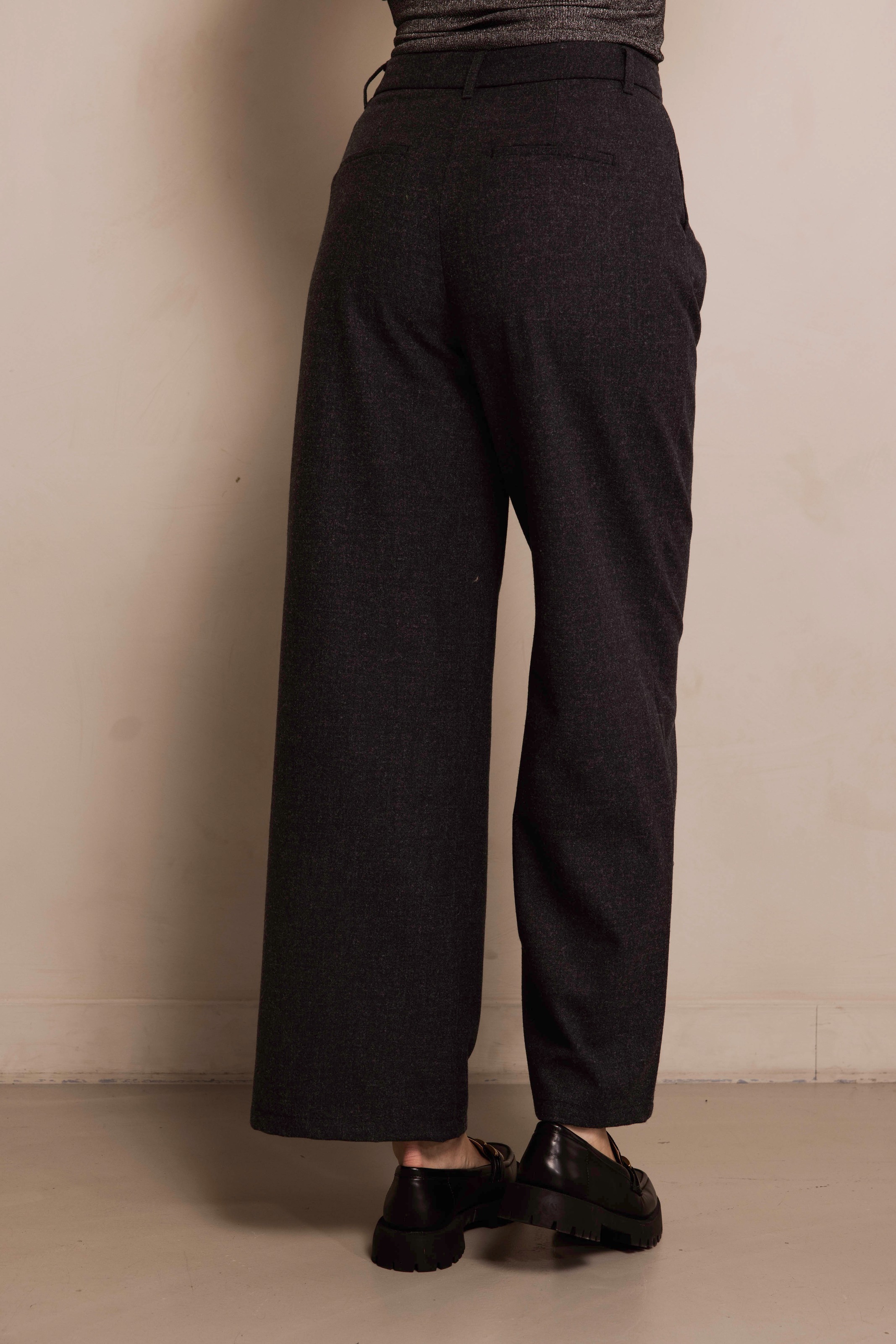 Zhrill Stoffhose "ZHSINNA" mit Bundfalten vorn für mehr Weite günstig online kaufen