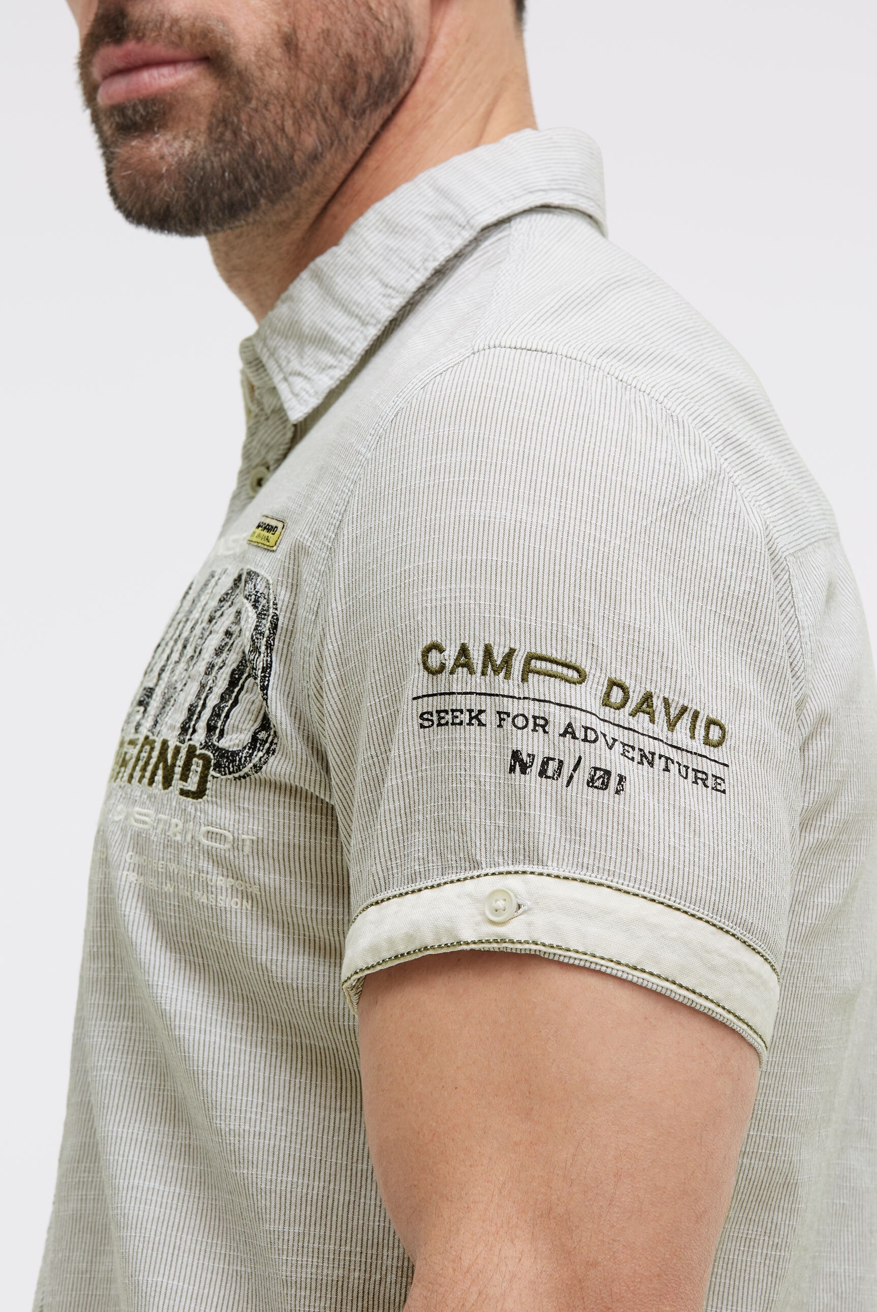 CAMP DAVID Kurzarmhemd mit Kentkragen
