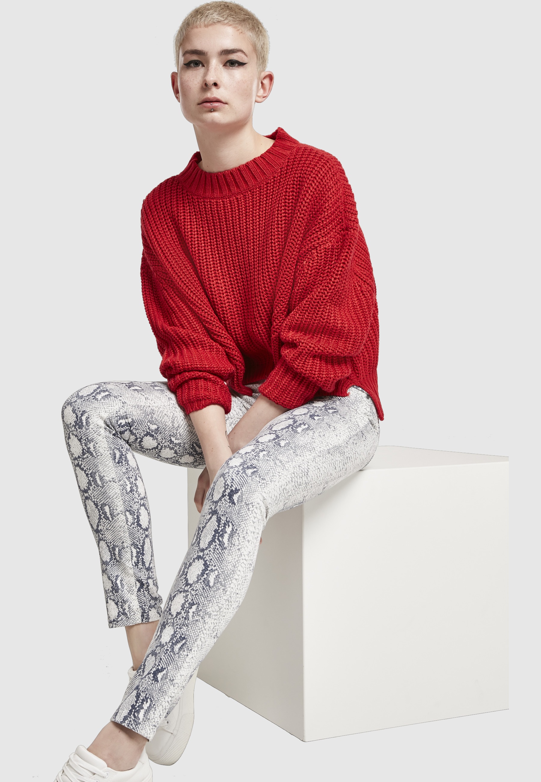 URBAN CLASSICS Stoffhose »Urban Classics Damen Ladies Animal Stretch Twill Skinny Pants«