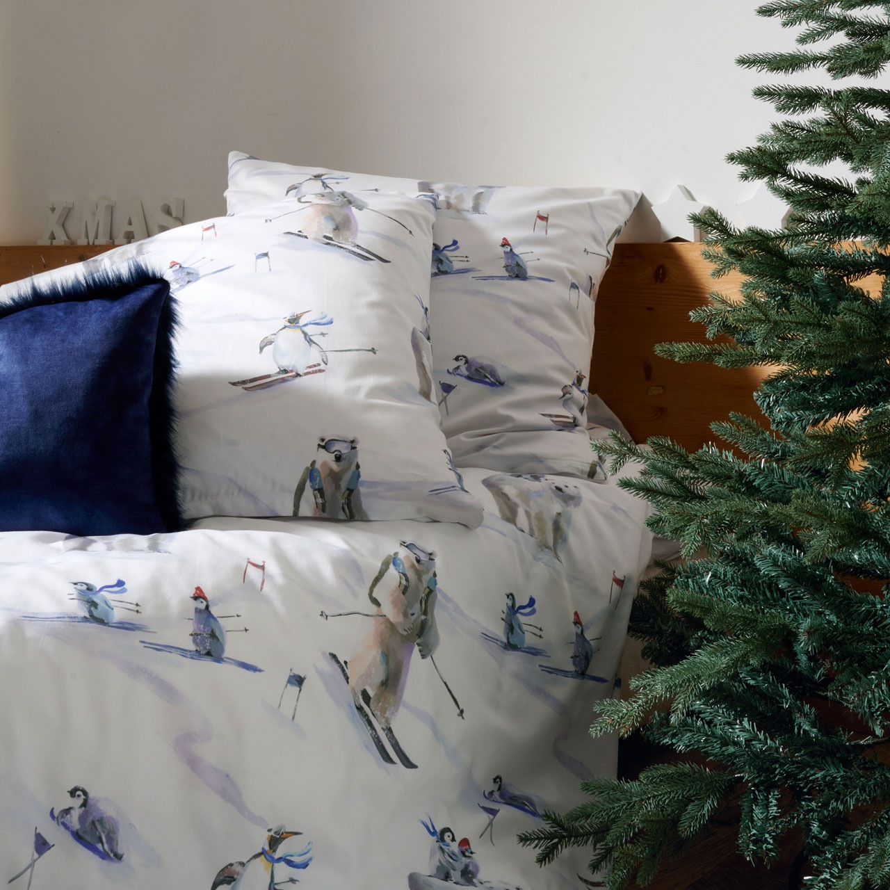 Thumbnail - APELT Bettwäsche "Nils GOTS" 2 Stk. Eisbären und Pinguine