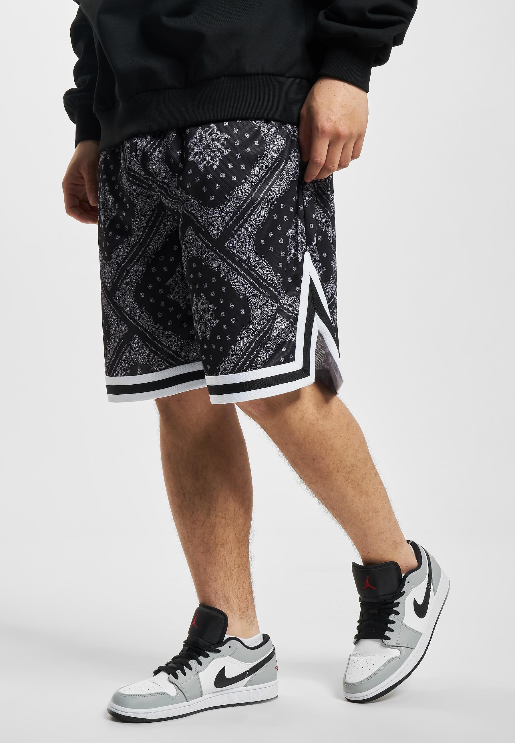 Karl Kani Stoffhose »Karl Kani Herren KK Woven Signature Paisley Mesh Shorts«, (1 tlg.)