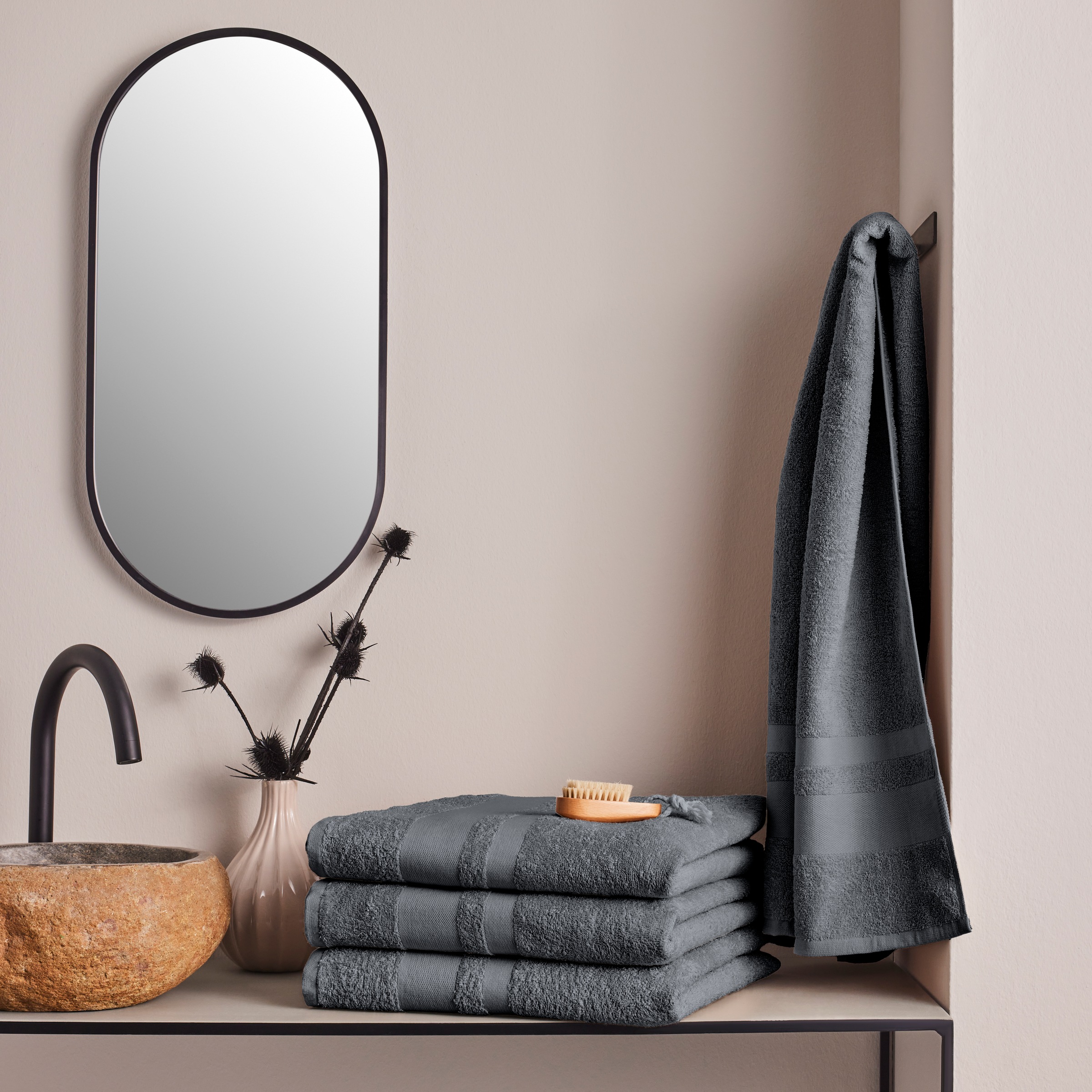 OTTO home Duschtücher "Vanessa, 4 Duschtücher, 70x140cm, in Standard- und Premium-Qualität" Handtücher mit Bordüre, 100% Baumwolle, einfarbig, weich
