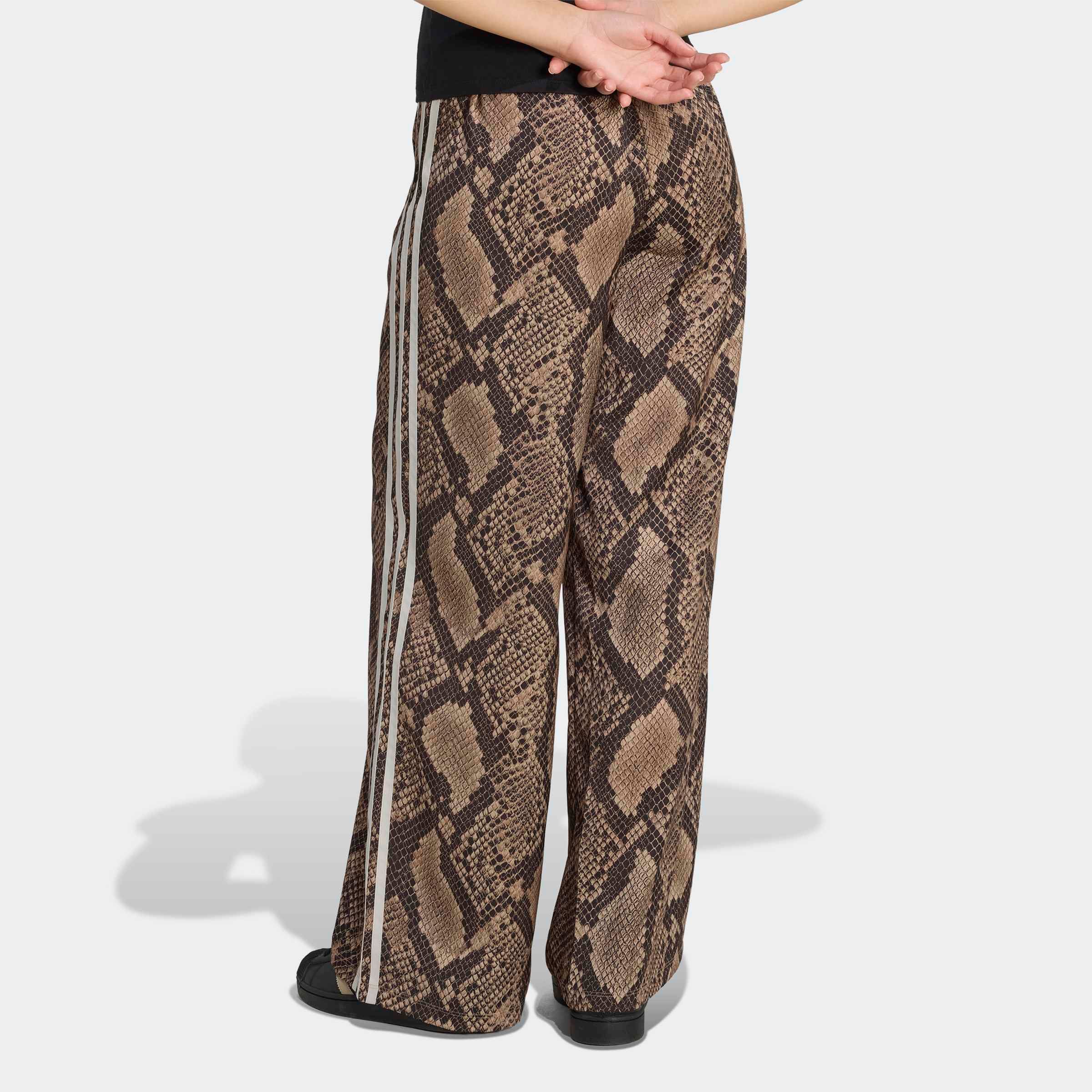 adidas Originals Sporthose »STN WL PANTS«  für Erwachsene, mit Kordelverschluss, normal-weite Form