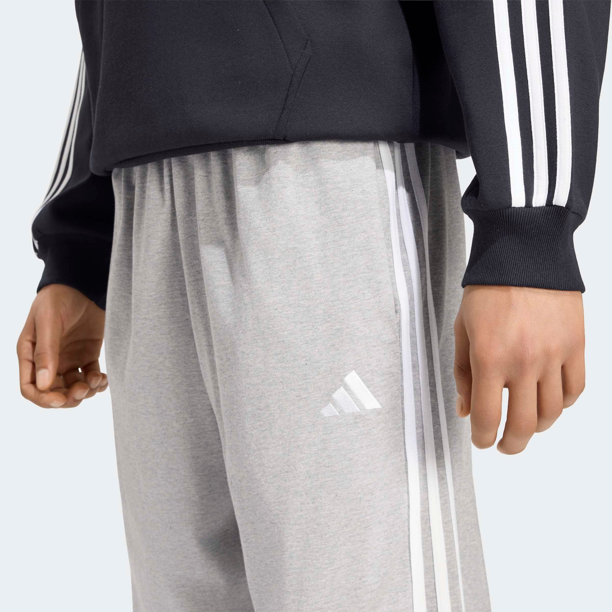 adidas Sportswear Sporthose »M 3S SJ TO PT«  für Erwachsene, normal-weite Passform, aus Baumwolle und Polyester