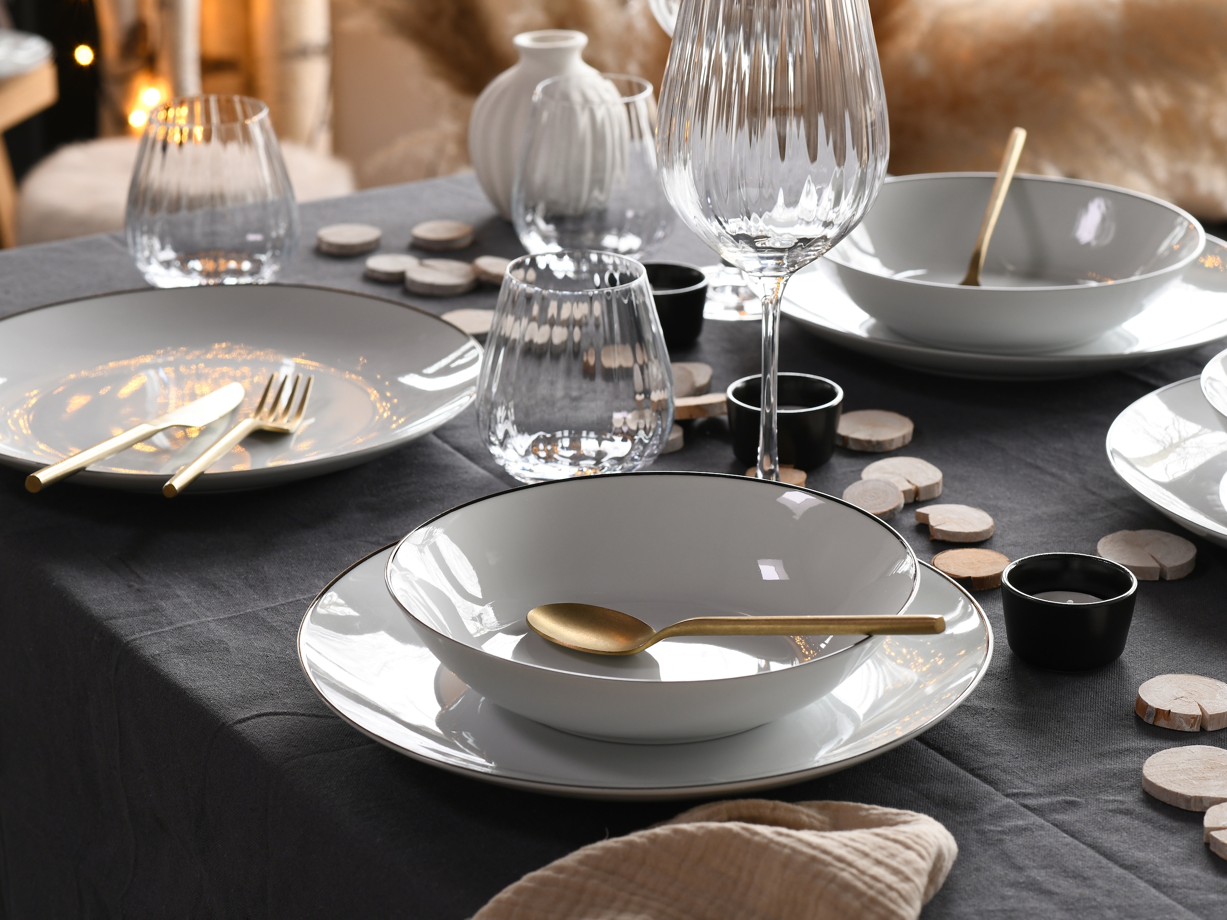 CreaTable Tafelservice »Luna Black Line«, (Set, 12 tlg.), handgemaltes Liniendekor