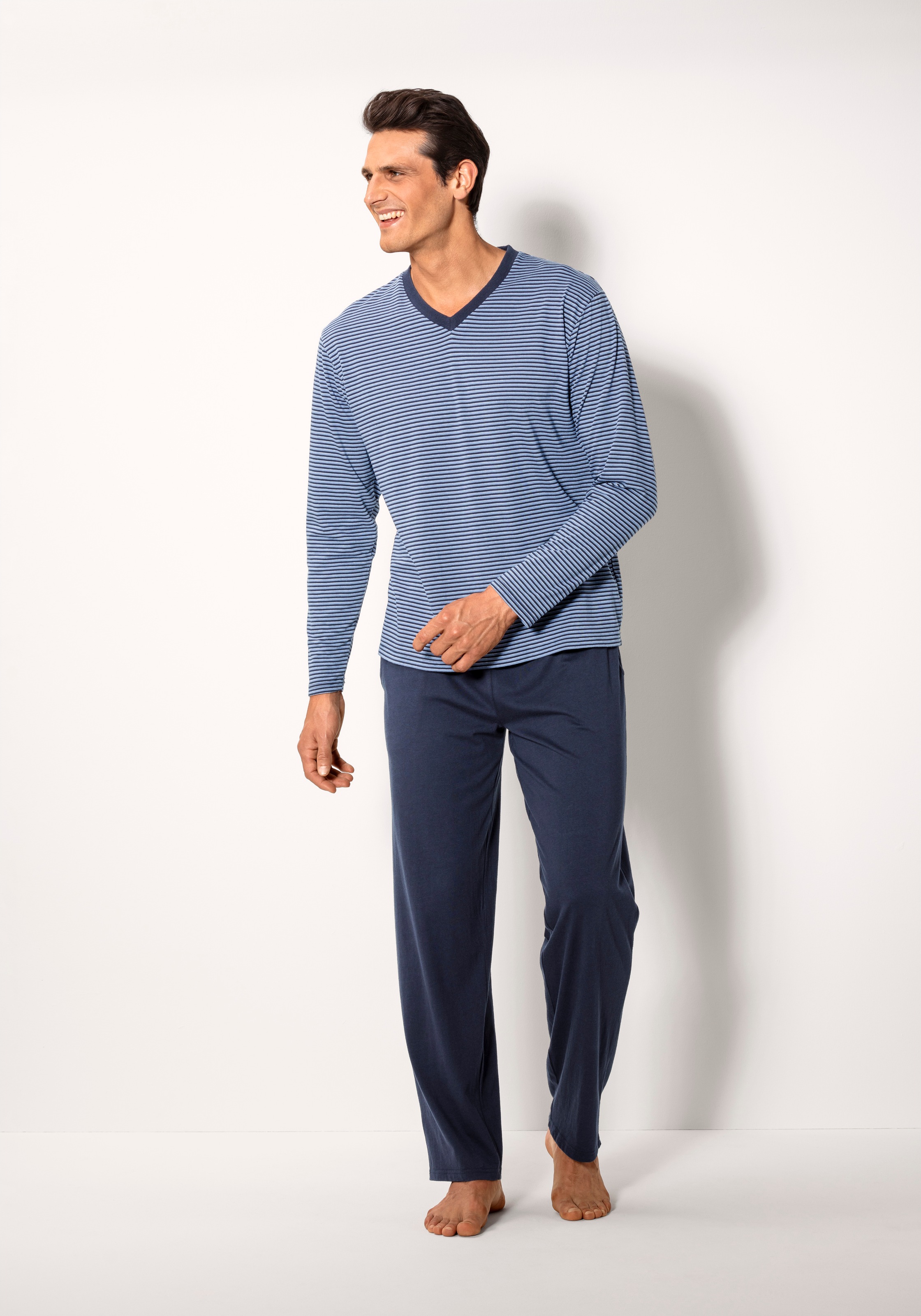le jogger Pyjama Packung, 2 Stück, 4 tlg., Schlafanzug mit garngefärbten St günstig online kaufen