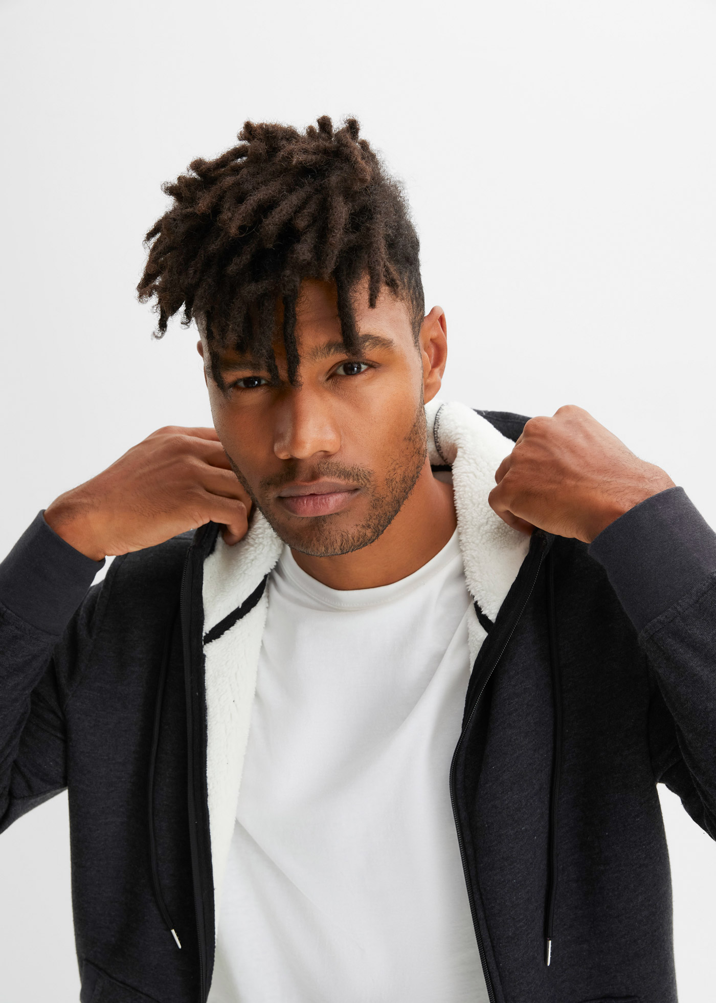 Thumbnail - bonprix Sweatjacke mit Kapuze, mit Teddyfutter, aus Baumwolle und Polyester