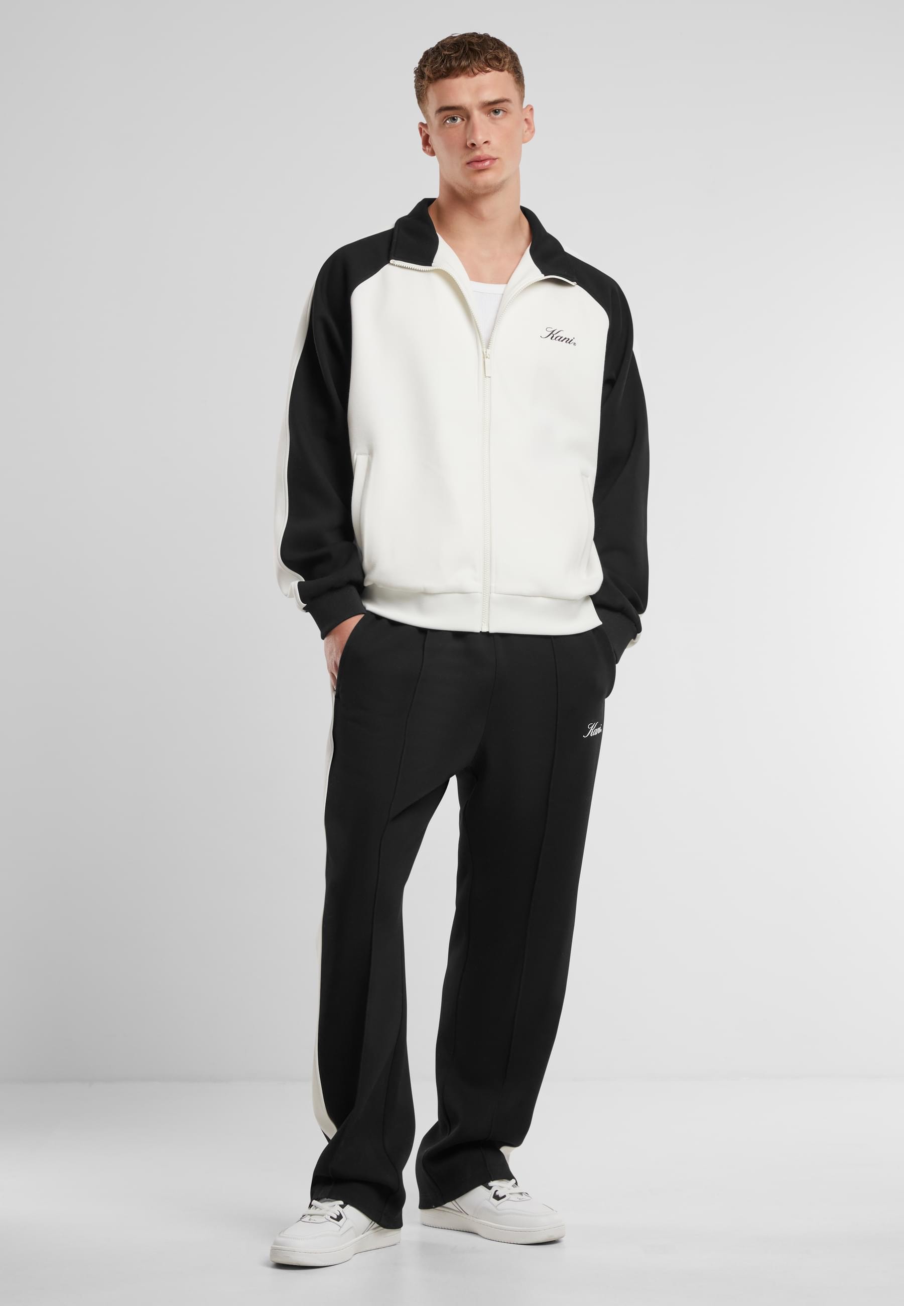 Karl Kani Trainingsjacke »Karl Kani Kani Sidestripe Trackjacket«, (1 St.), ohne Kapuze
