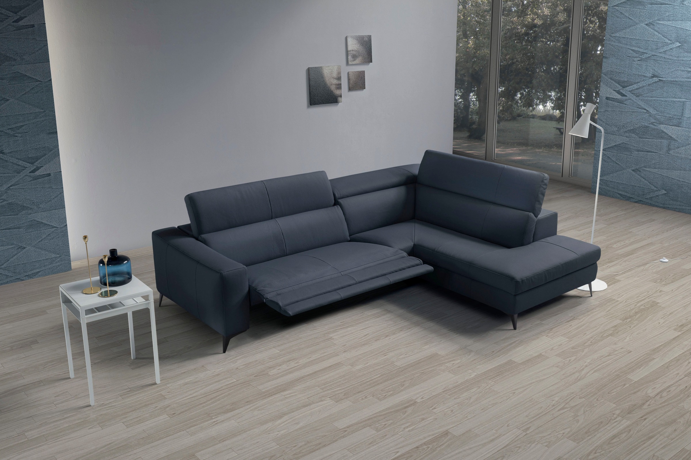 Egoitaliano Ecksofa »Edith, Designsofa mit hohem Sitzkomfort, L-Form«, inkl. elektrischer Relaxfunktion und manuell verstellbaren Kopfteilen