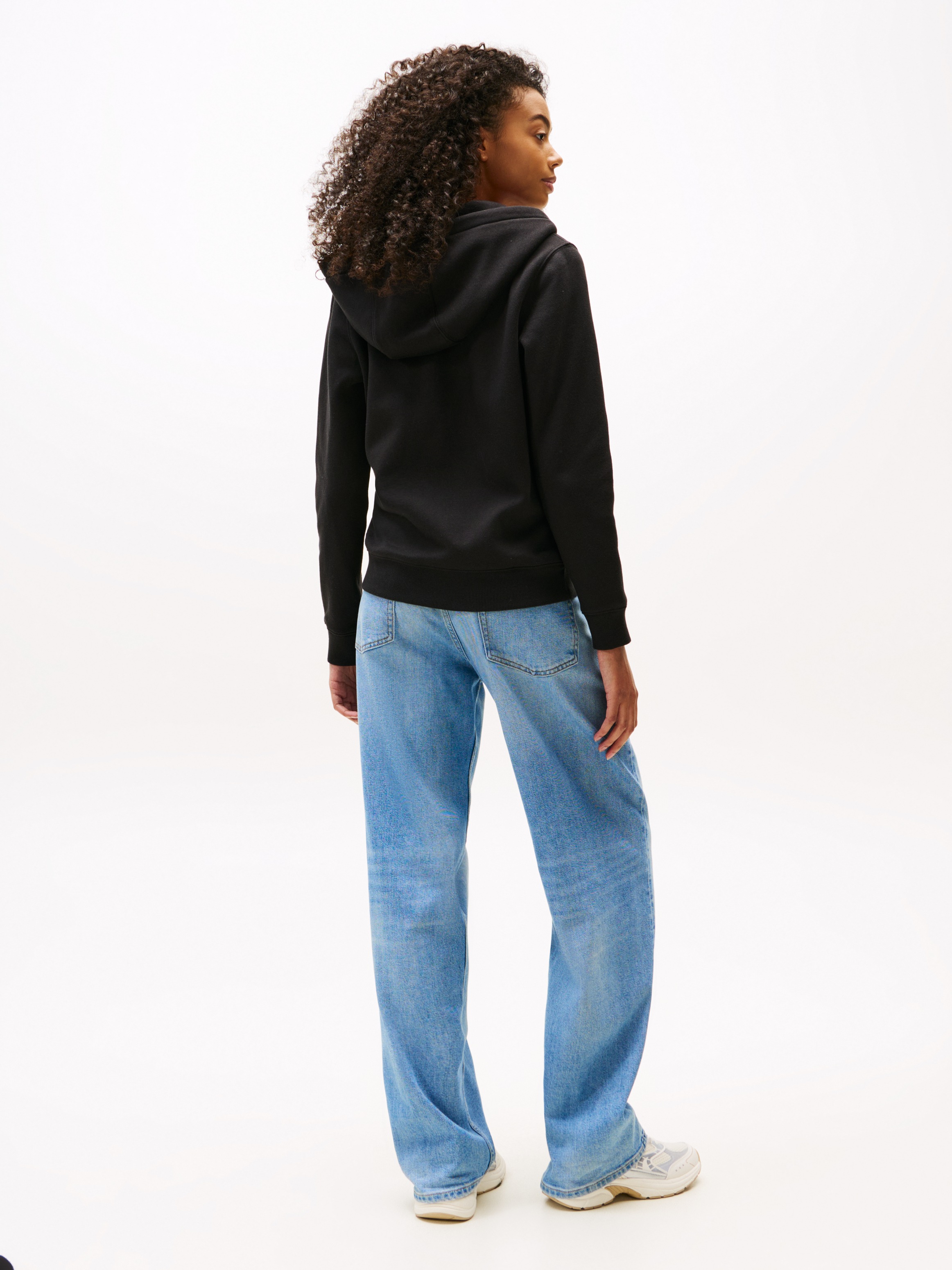 Tommy Jeans Sweatjacke »TJW REG S FLAG ZIP THRU«, mit Logostickerei