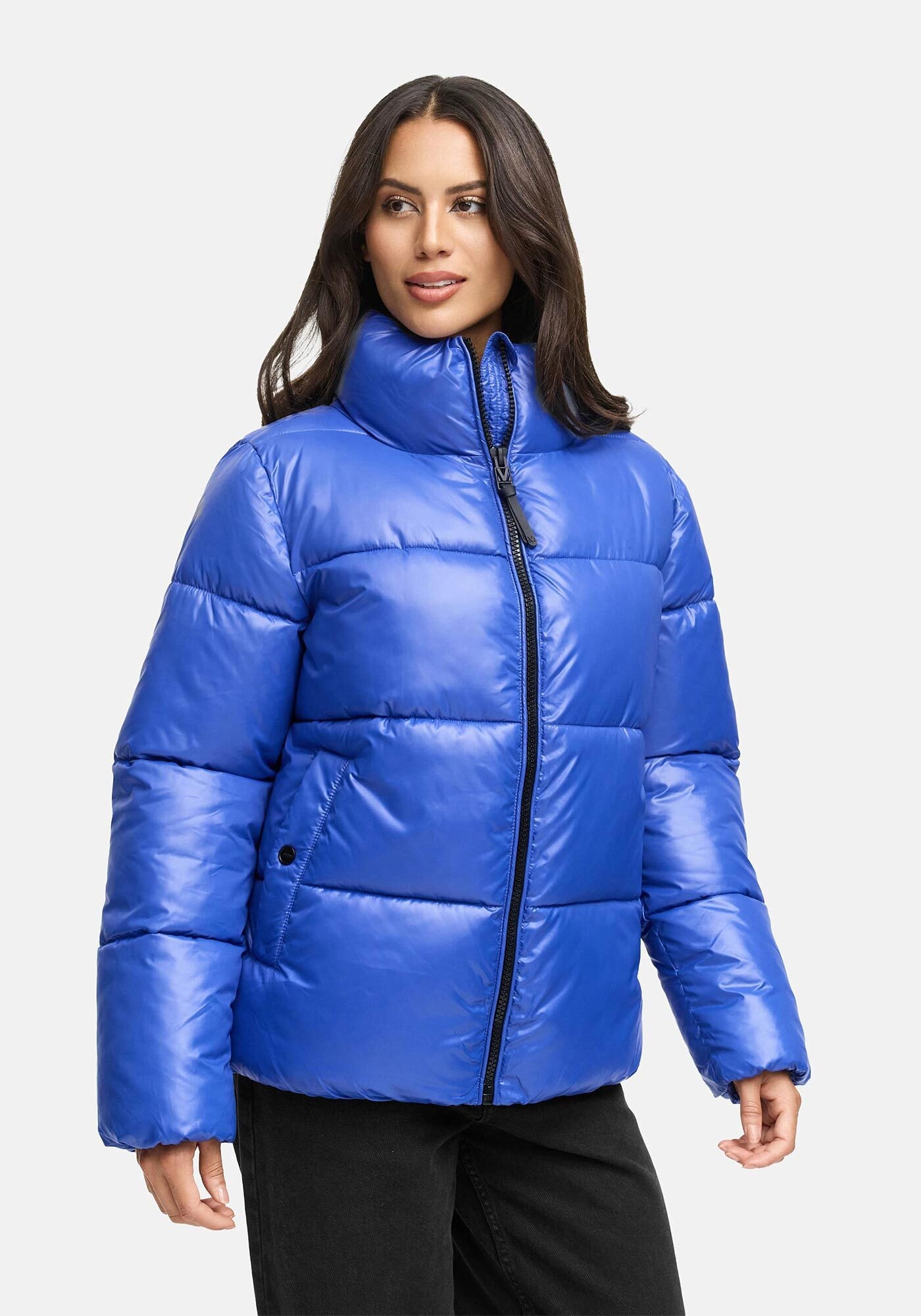 Marikoo Winterjacke »Hazalee« mit leicht gläzendem Obermaterial und hohem Kragen