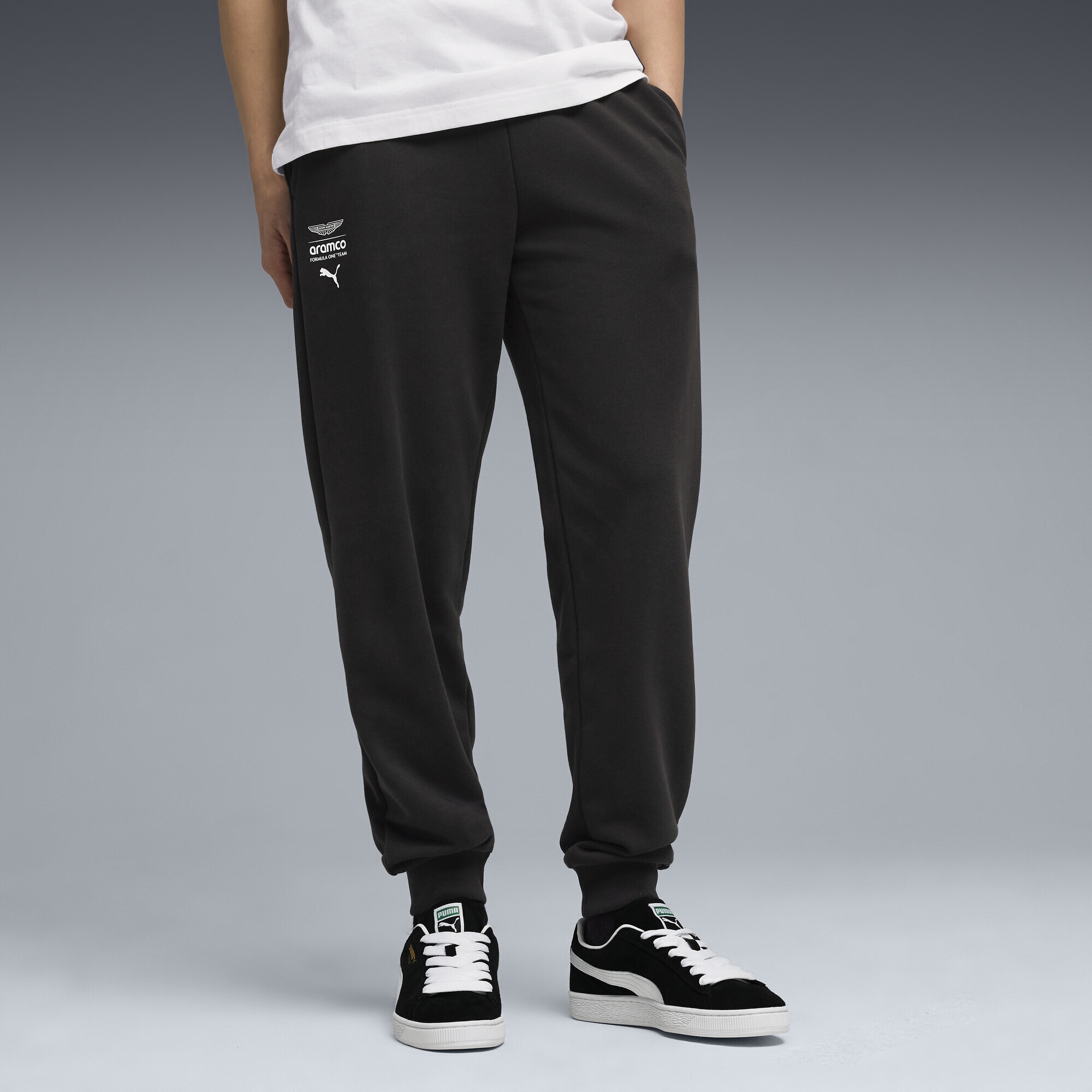 PUMA Sporthose "PUMA x ASTON MARTIN ARAMCO F1 TEAM Essentials Jogginghose" günstig online kaufen