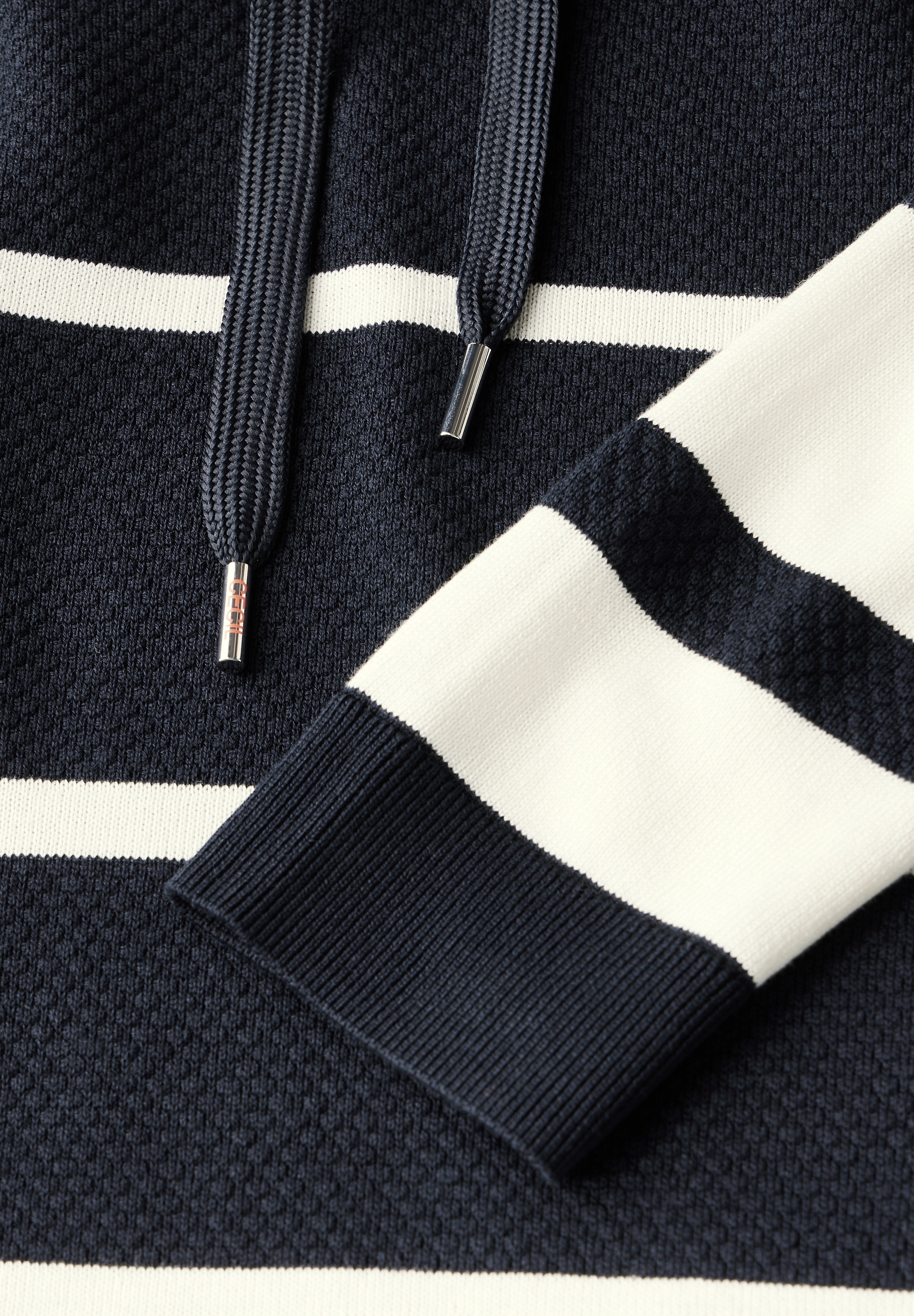 Cecil Strickpullover, Feinstrick