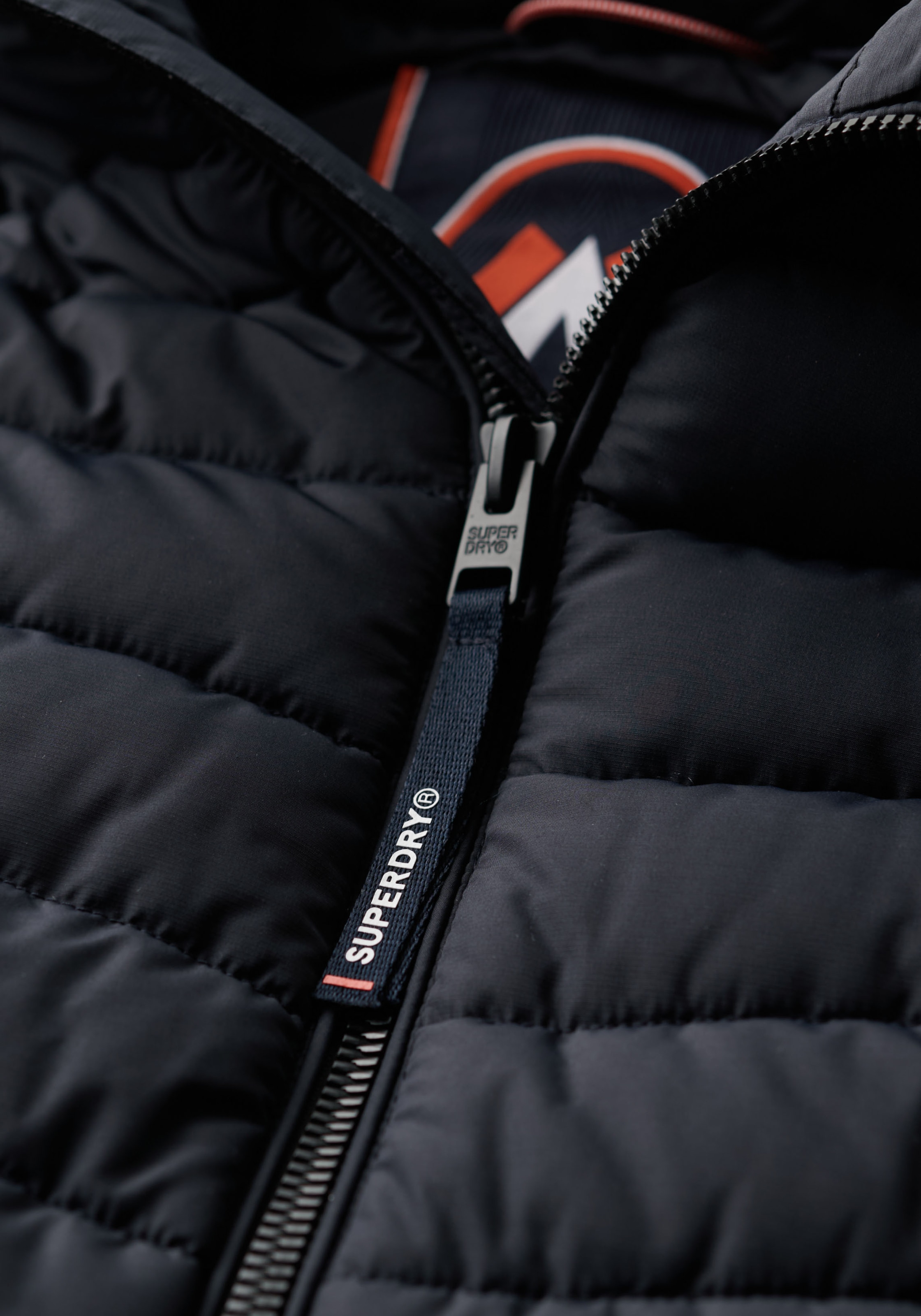 Superdry Steppweste »HOODED FUJI SPORT PADDED GILET«