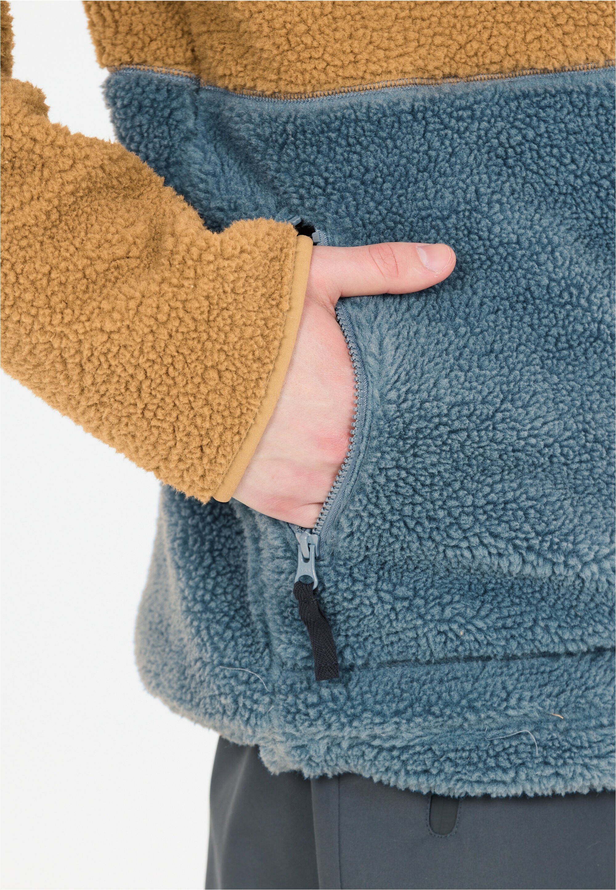 SLOPE Fleecejacke »Katau« aus angenehm weichem Teddy-Material