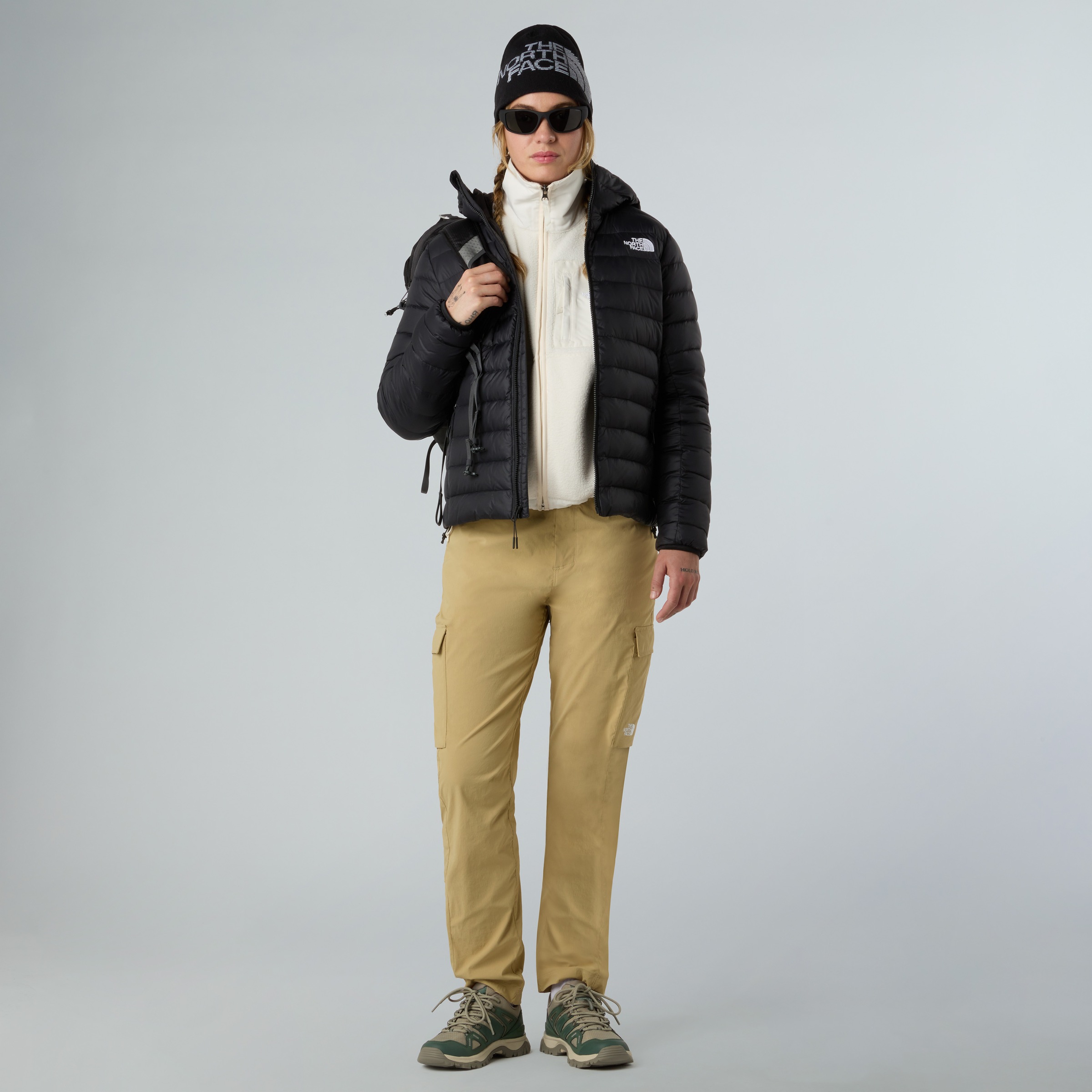 The North Face Daunenjacke »W CLASSIC DOWN HOODED JACKET«, (1 St.), Daunenfüllung, sehr warm, wetterfest