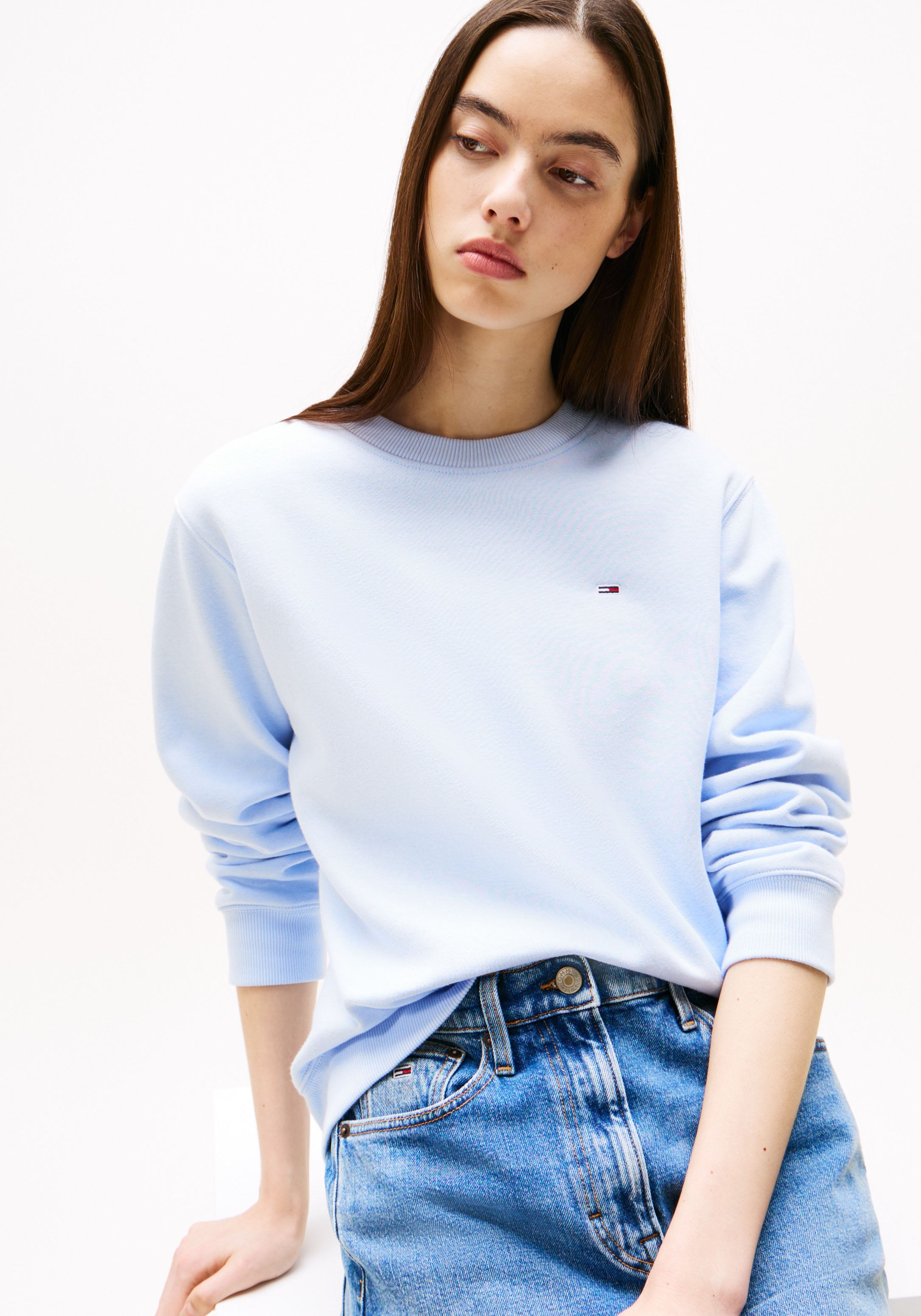 Tommy Jeans Sweatshirt »TJW REG S FLAG CREW«, mit Logostickerei