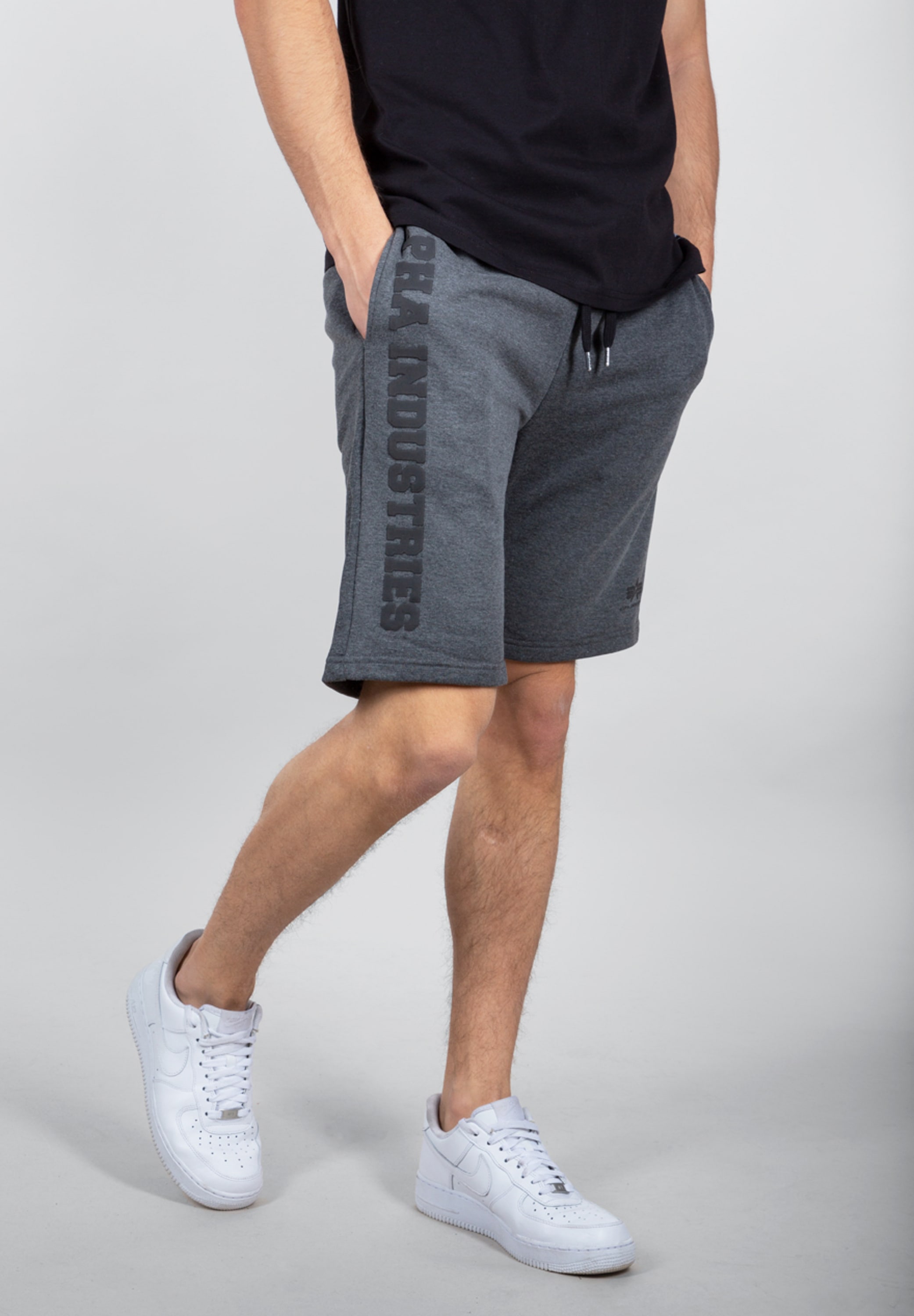 Alpha Industries Sweatshorts »Alpha Industries Men - Shorts Big Letters Short«