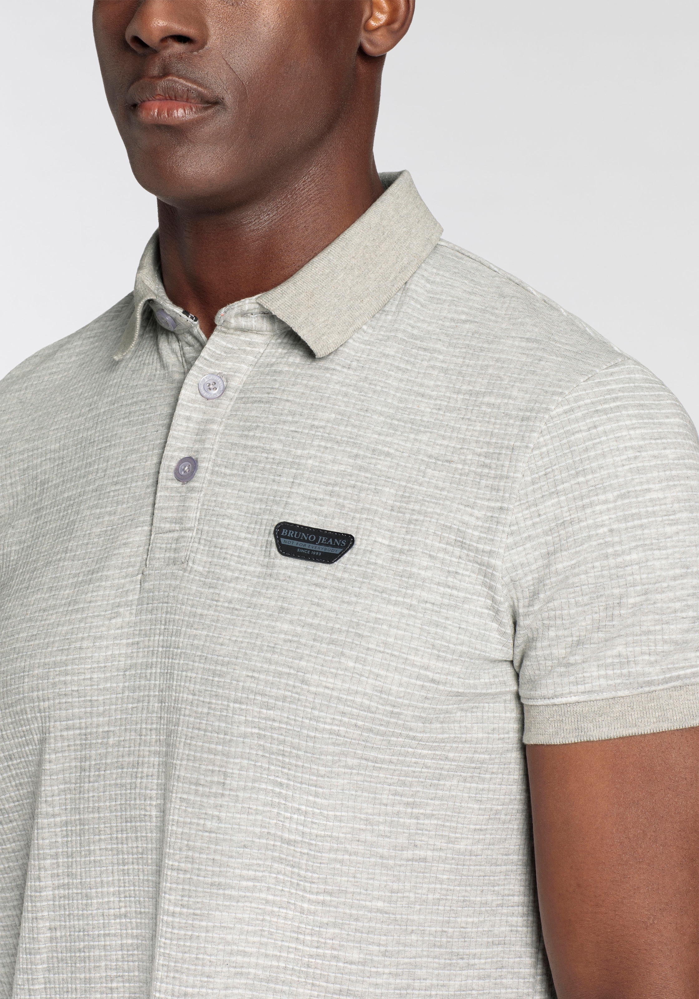 Bruno Banani Poloshirt, mit besonderer Materialstruktur