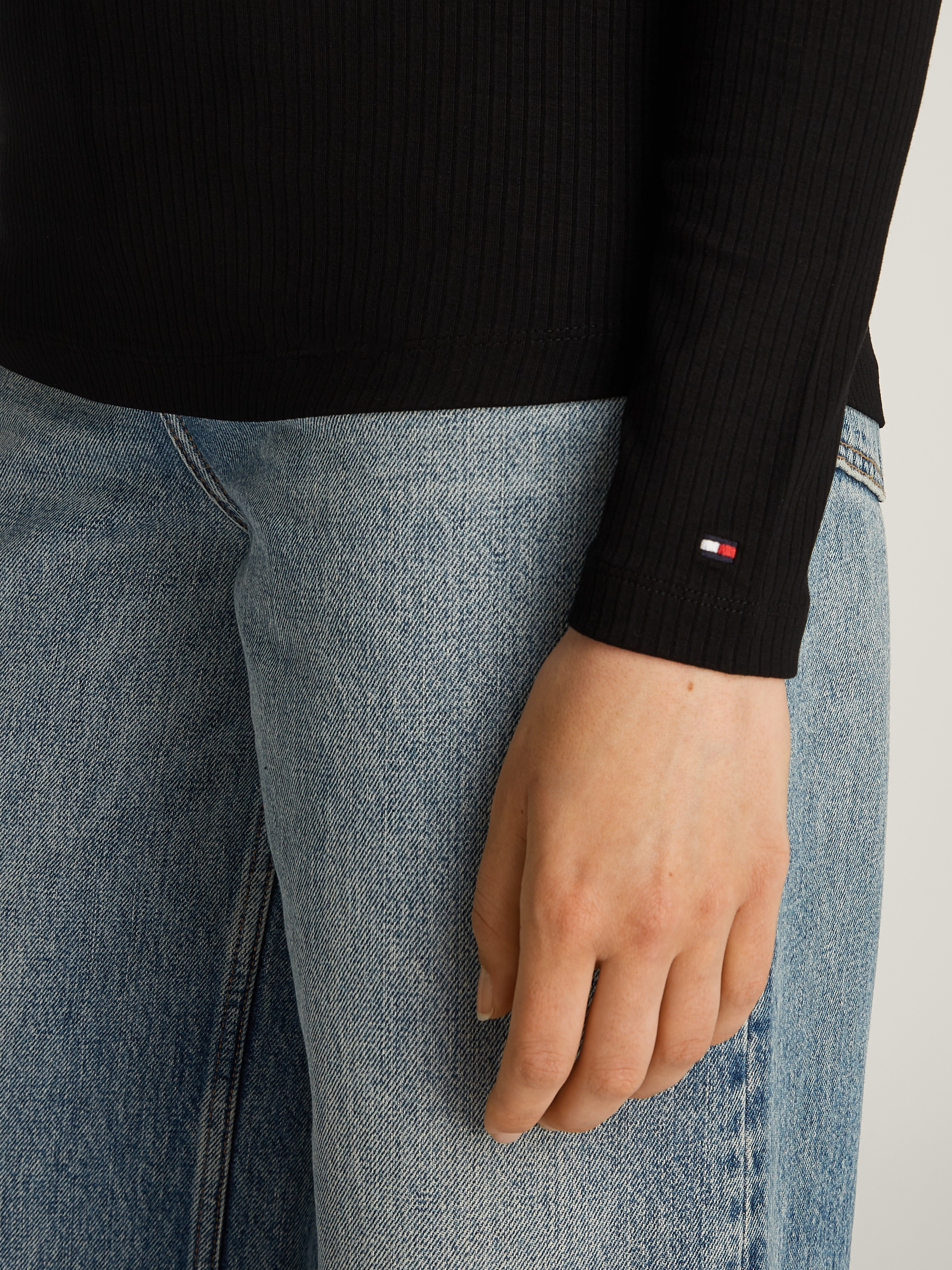 Tommy Hilfiger Langarmshirt »SLIM 5X2 RIB ROLL-NK LS«, in gerippter Struktur