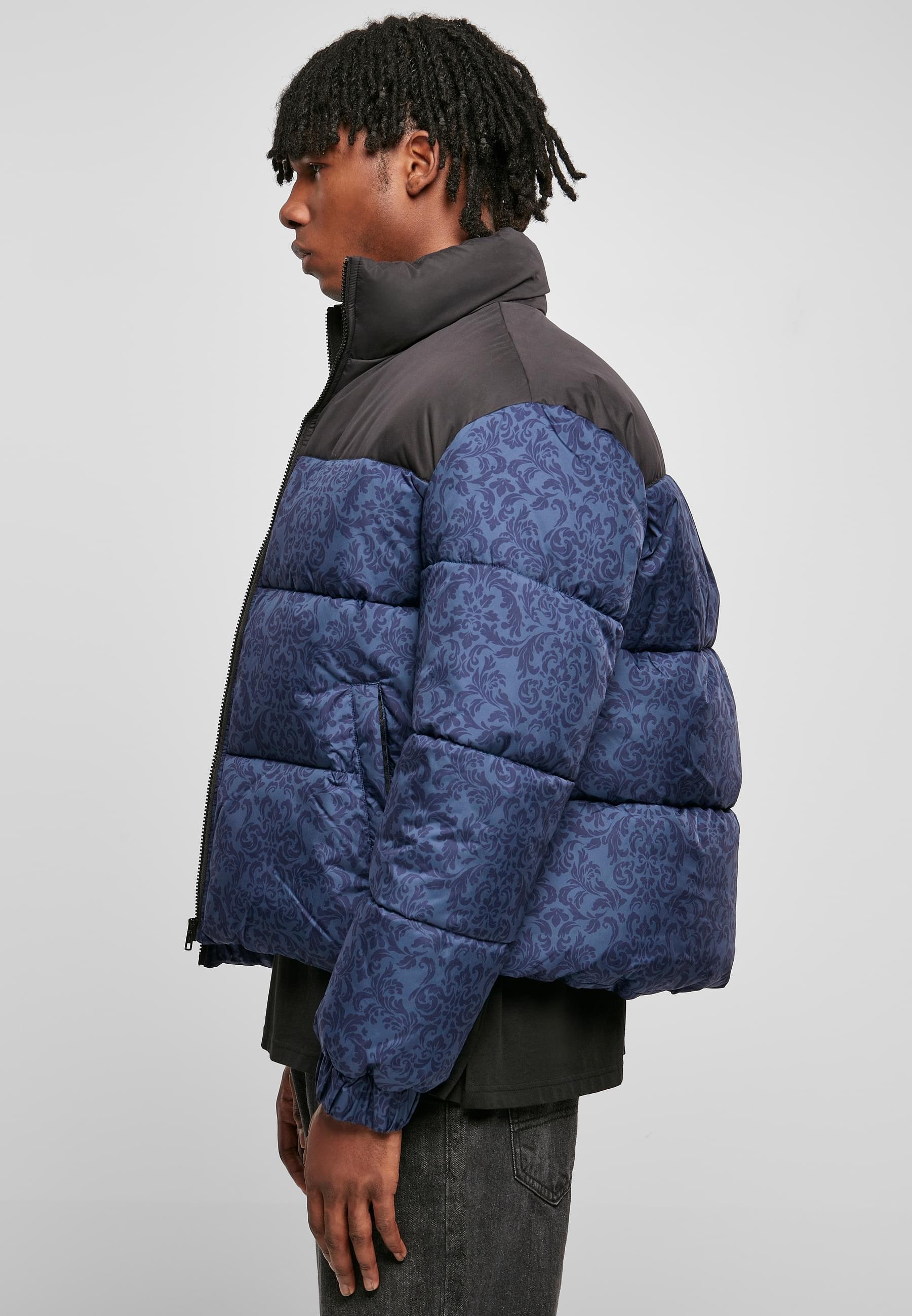 URBAN CLASSICS Winterjacke »Urban Classics Herren AOP Retro Puffer Jacket«, (1 St.), ohne Kapuze