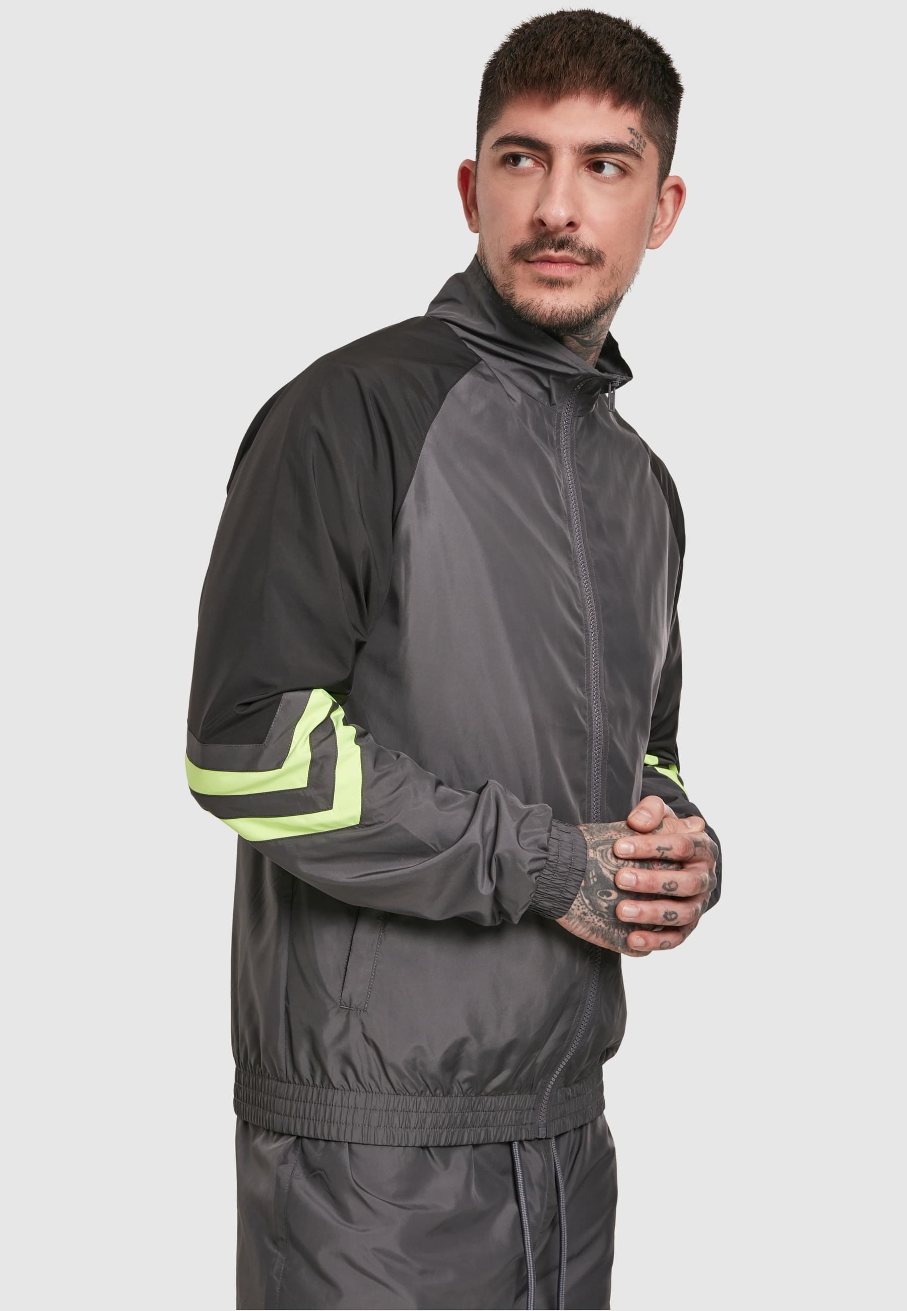 URBAN CLASSICS Trainingsjacke »Urban Classics Herren Block Sport Track Jacket«, (1 St.), ohne Kapuze