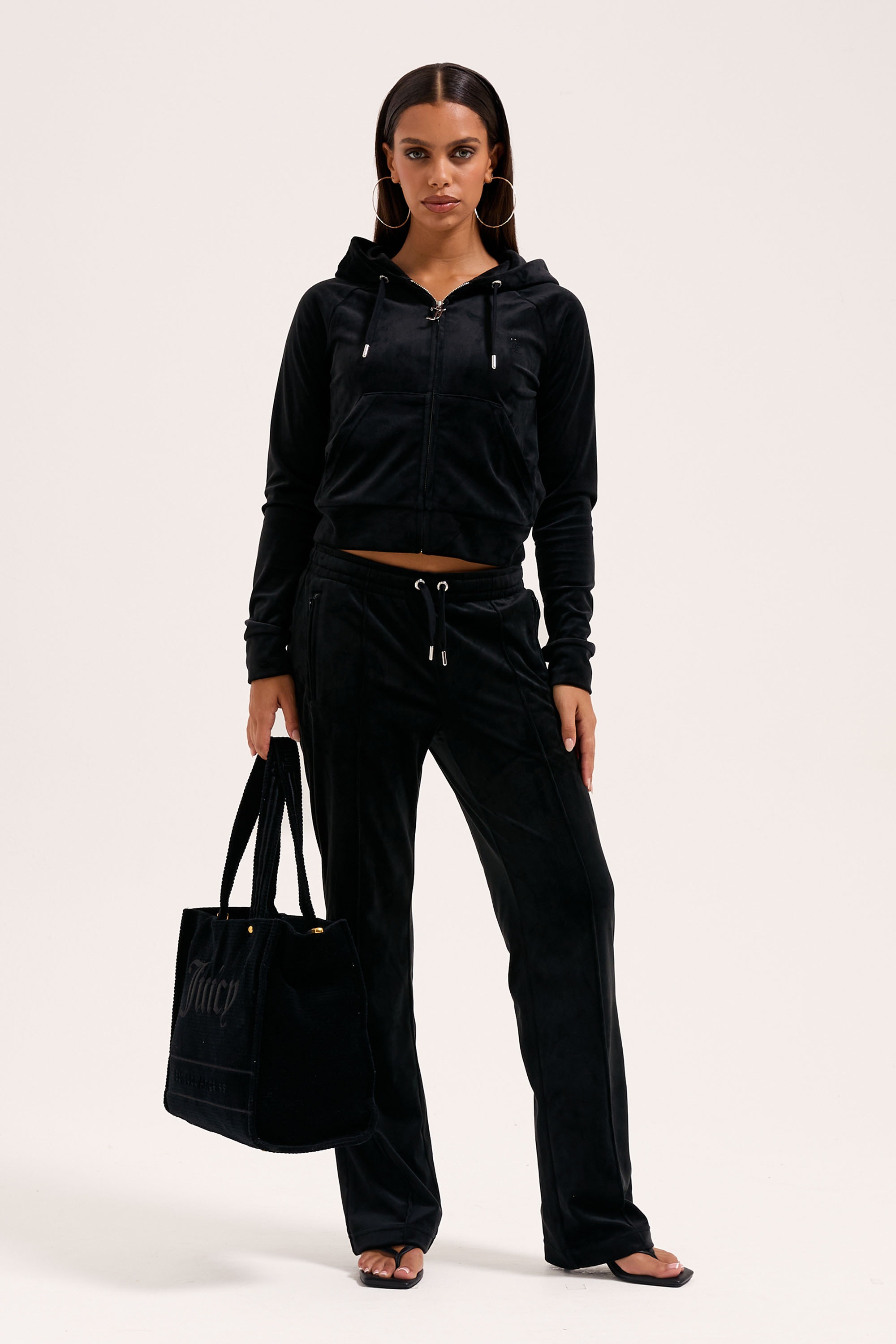 Juicy Couture Sweathose »TINA OUTLINE TRACKPANT WITH DIAMANTE BR Damen«  Trainingshose Damen, Sweathose, Velour, Jogginghose mit Glitzer, Sale