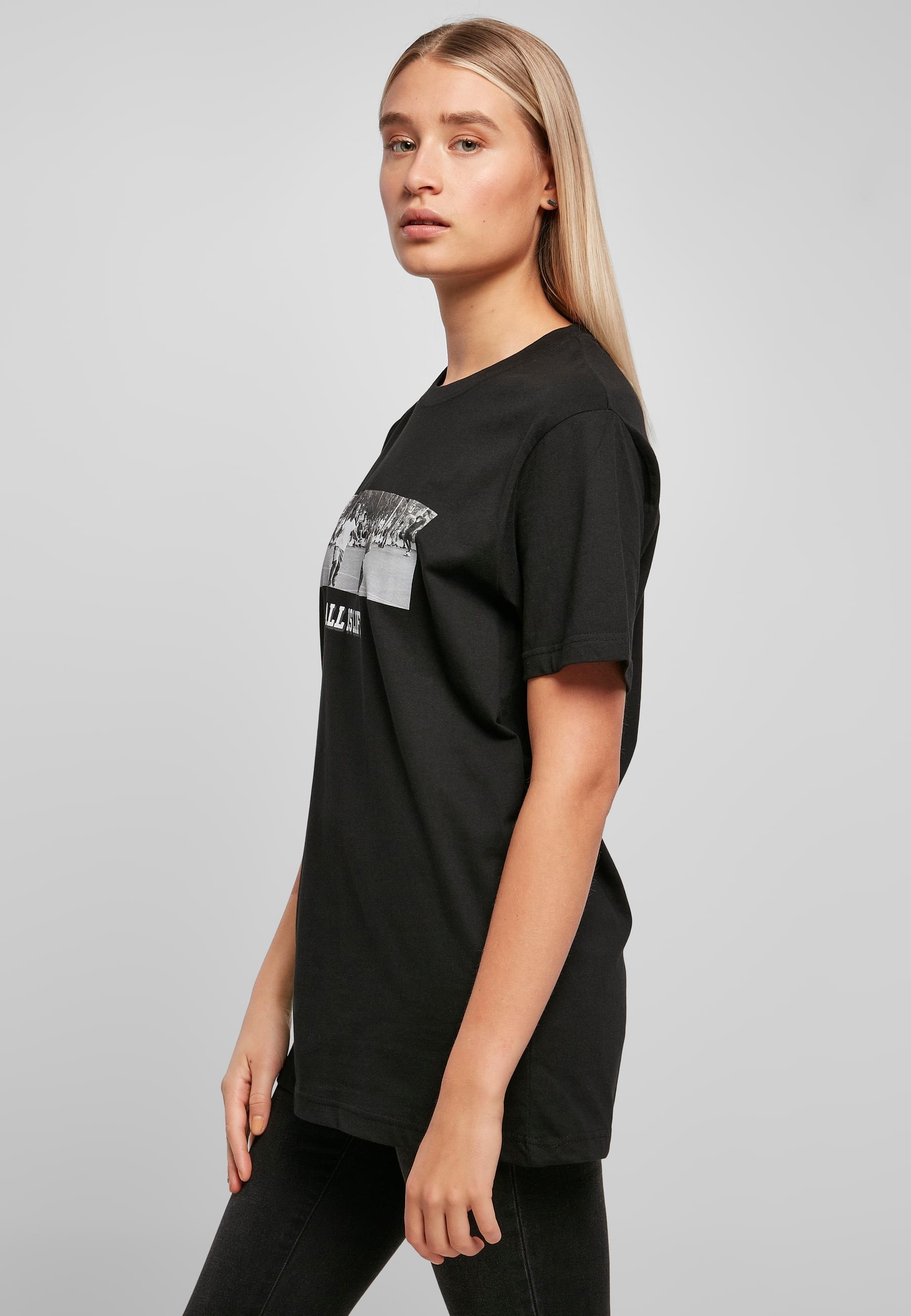 MisterTee T-Shirt »MisterTee Herren Ball Is Life Tee«, (1 tlg.)