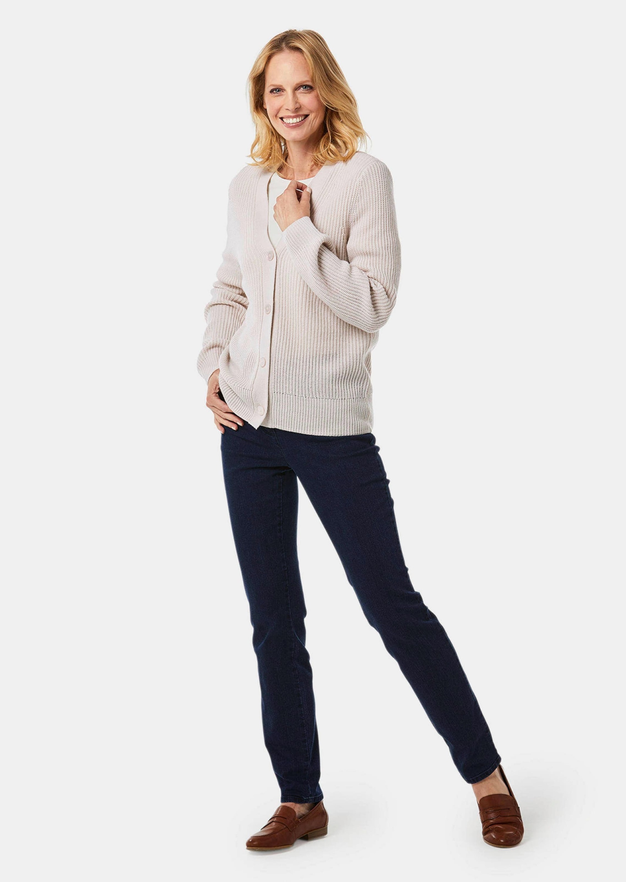 GOLDNER Strickjacke "Kurzgröße Elegante Strickjacke mit V-Ausschnitt" Hochw günstig online kaufen