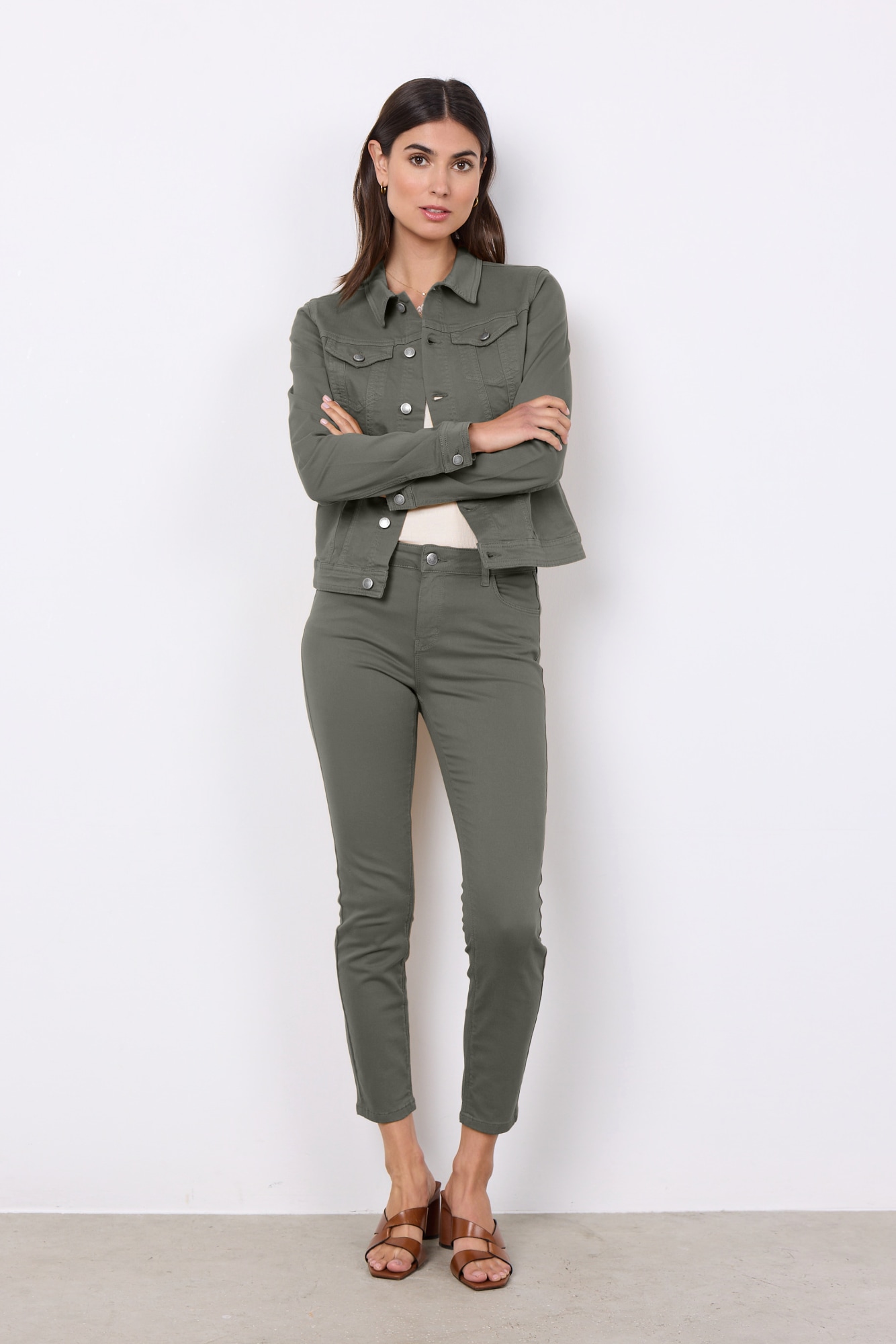 soyaconcept Jeansblazer »SC-ERNA 2«, Jeansjacke in taillierter Form und schönen Farben