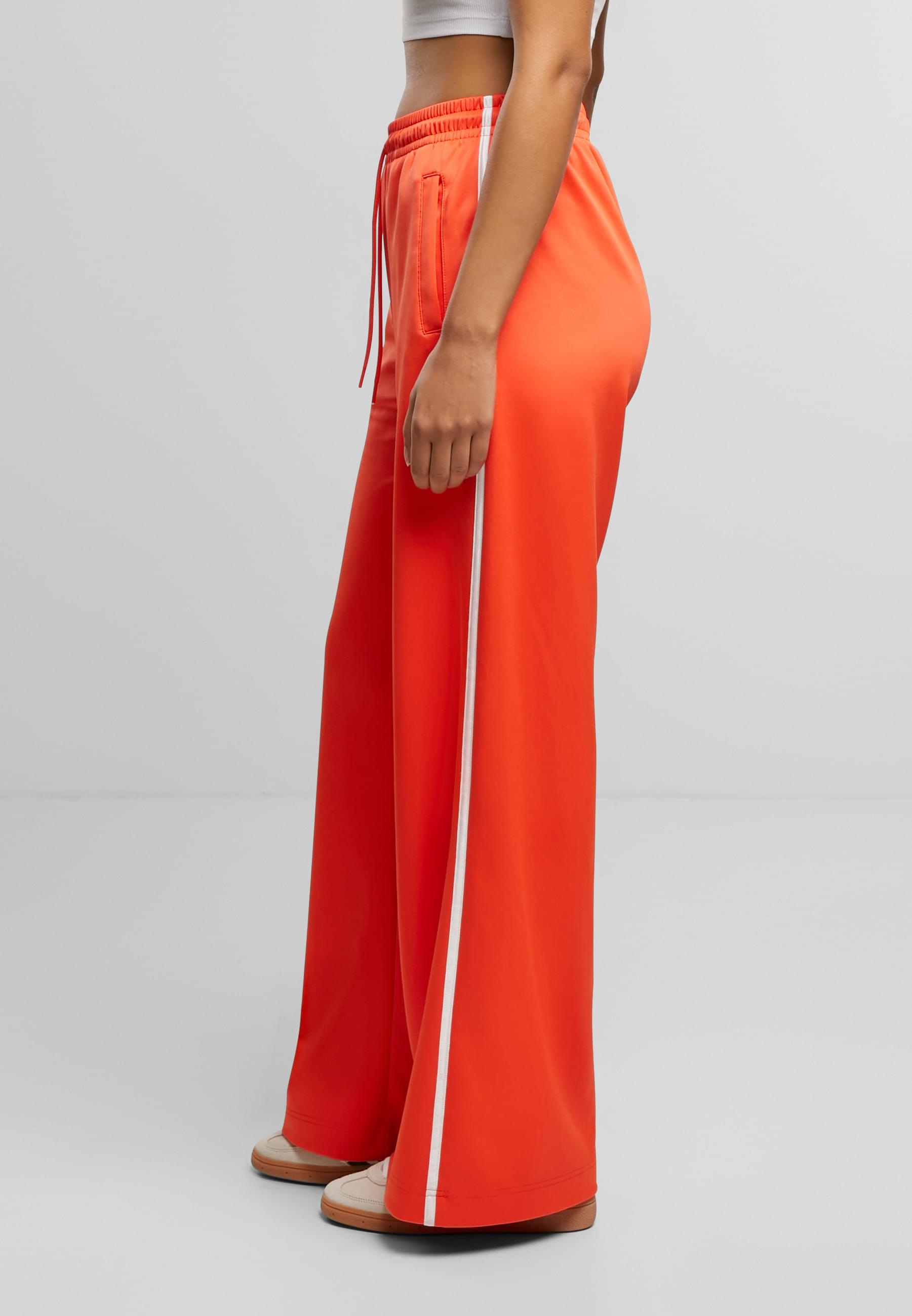URBAN CLASSICS Jogginghose »Urban Classics Ladies Wide Leg Track Pants«, (1 tlg.)