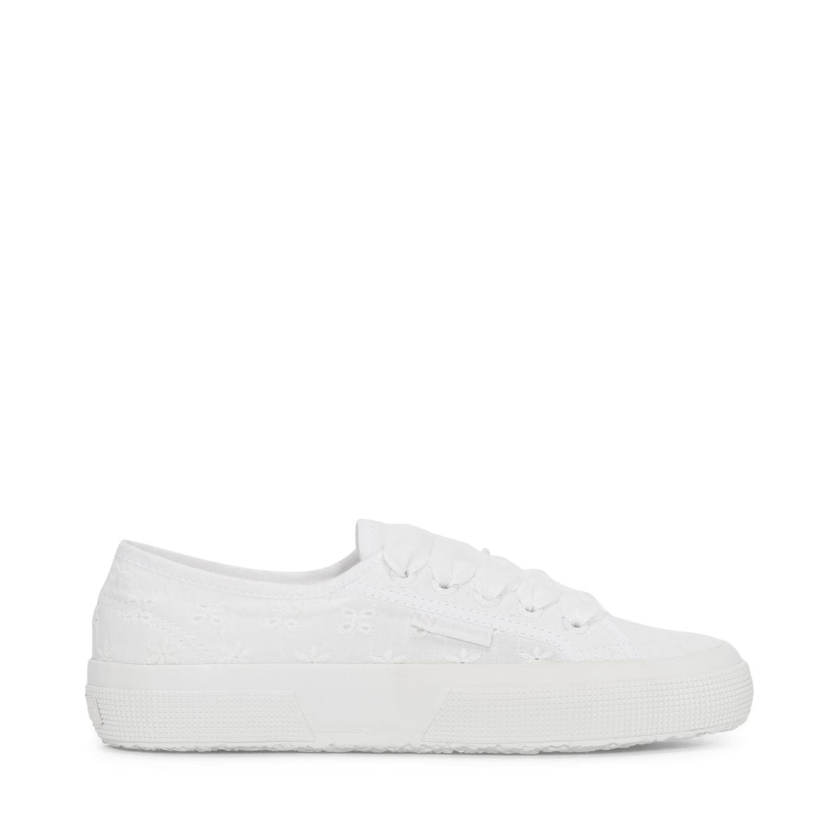 Superga Sneaker "2750 FLOWER SANGALLO", aus besticktem Textilmaterial günstig online kaufen