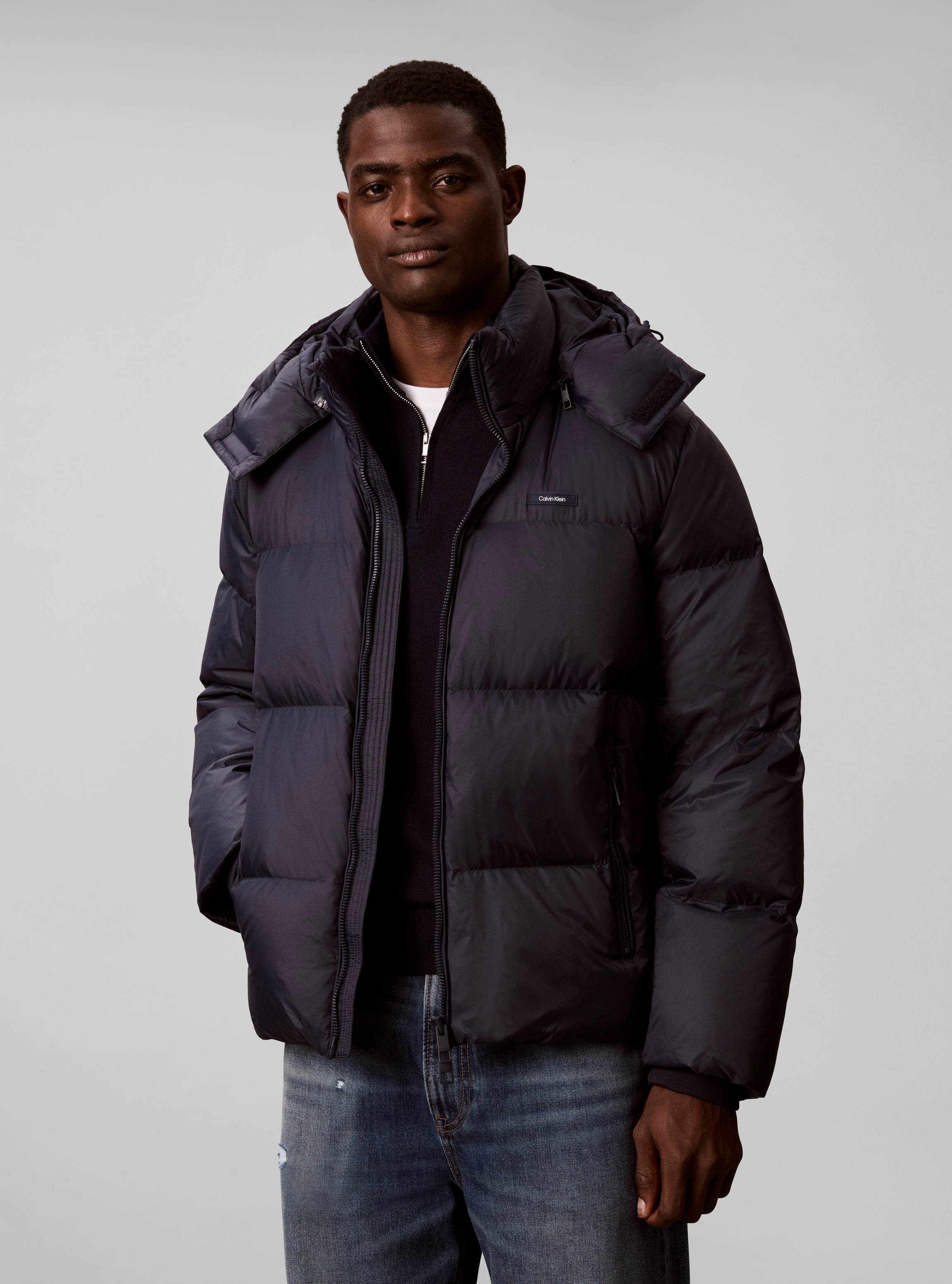 Calvin Klein Steppjacke "NYLON DETACHABLE HOOD DOWN" mit Kapuze Regular fit mit Kapuze