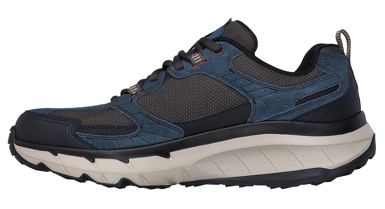 Skechers Sneaker »SKECHERS D'LUX PRO«, Schnürschuh mit rutschhemmender Goodyear Laufsohle