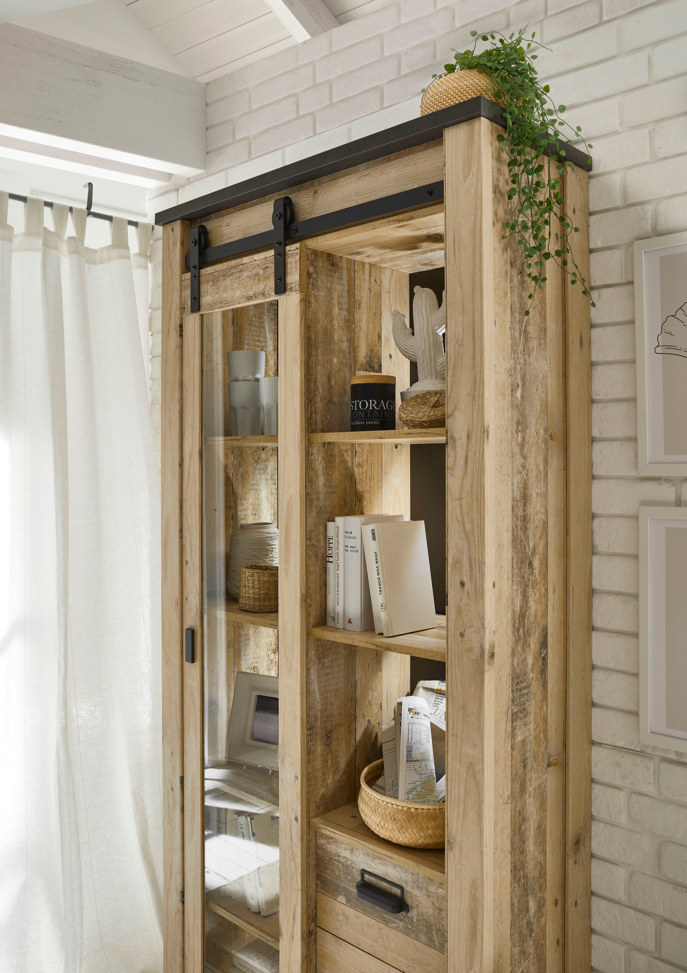 Home affaire Wohnwand »SHERWOOD«, (3 St.), Scheunentorbeschlag und Apothekergriffe aus Metall, Höhe 201 cm