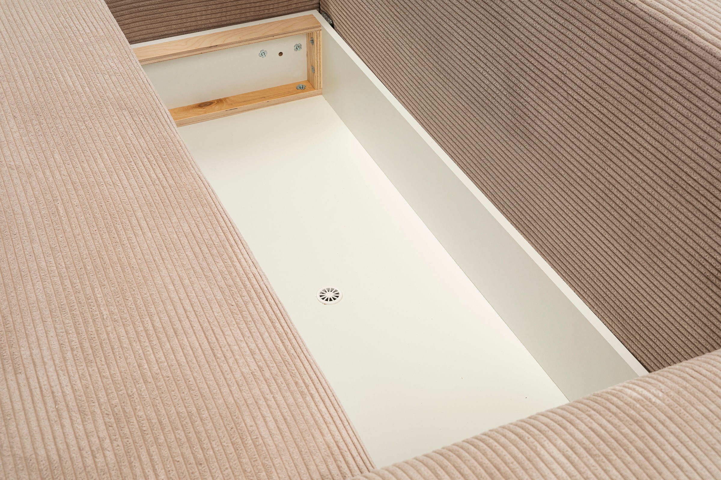 WERK2 Ecksofa »Amsterdam, zeitlos und elegant, Breite 300cm, L-Form«, Design Ecksofa mit hohem Komfort, Schlaffunktion & Bettkasten