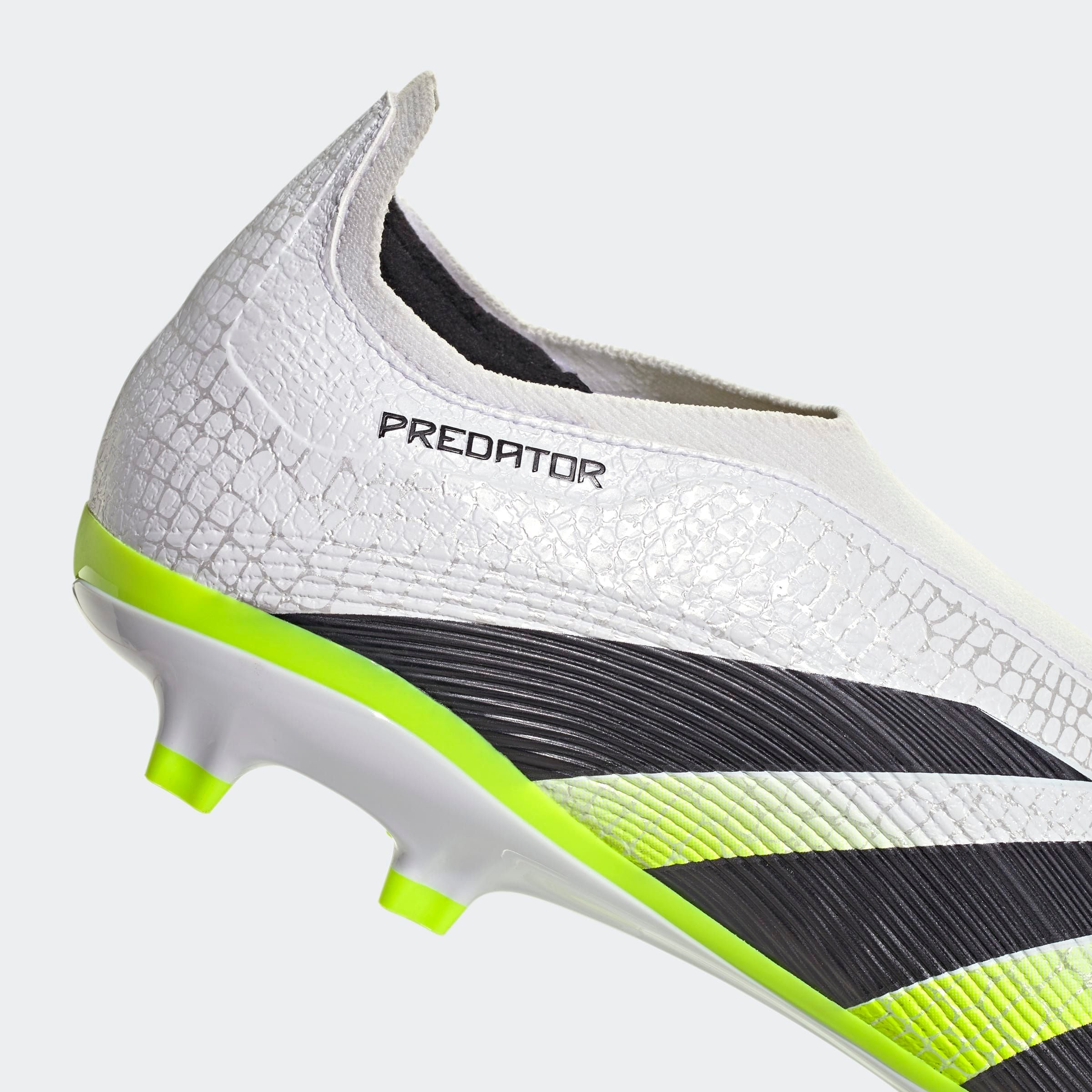 adidas Performance Fußballschuh »PREDATOR LEAGUE LACELESS FIRM/MULTI-GROUND«, geeignet für Rasen- und Kunstrasenplätze
