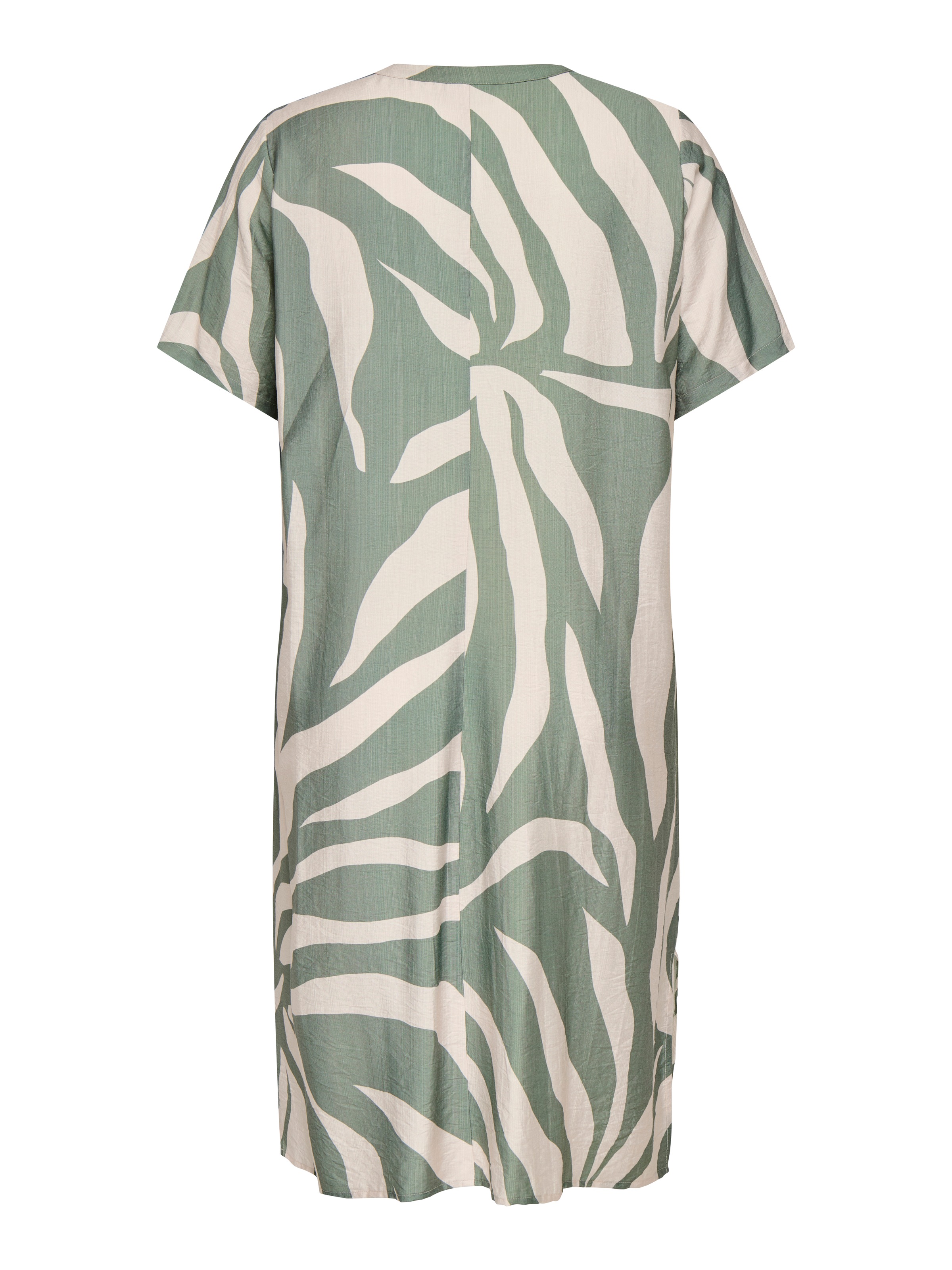 ONLY CARMAKOMA Sommerkleid "CARSUSI S/S V-NECK KNEE DRESS WVN ZL" mit Visko günstig online kaufen