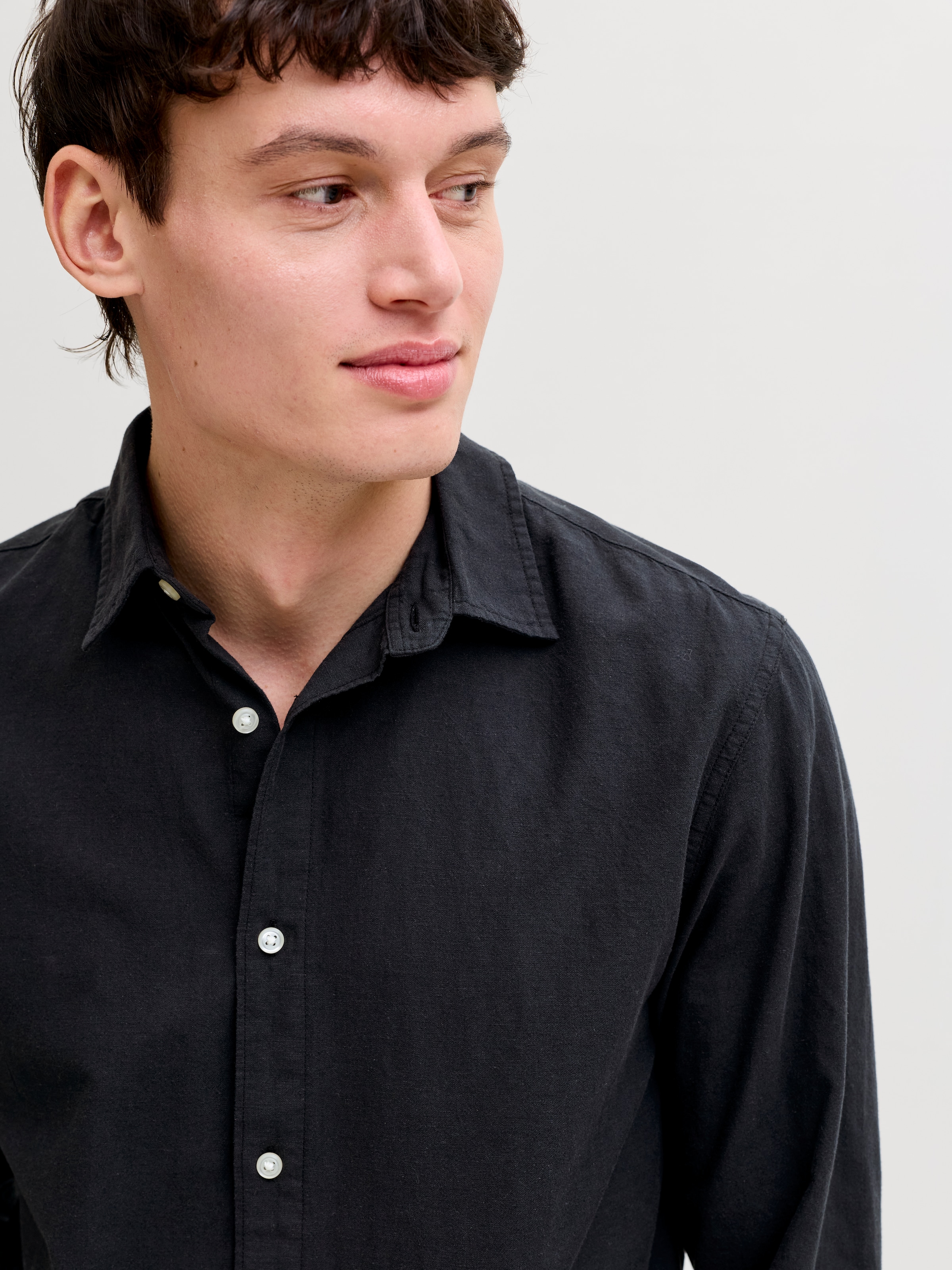 Jack & Jones Langarmhemd »JJEBREEZE LINEN BLEND SHIRT L/S SN« mit Knopfleiste
