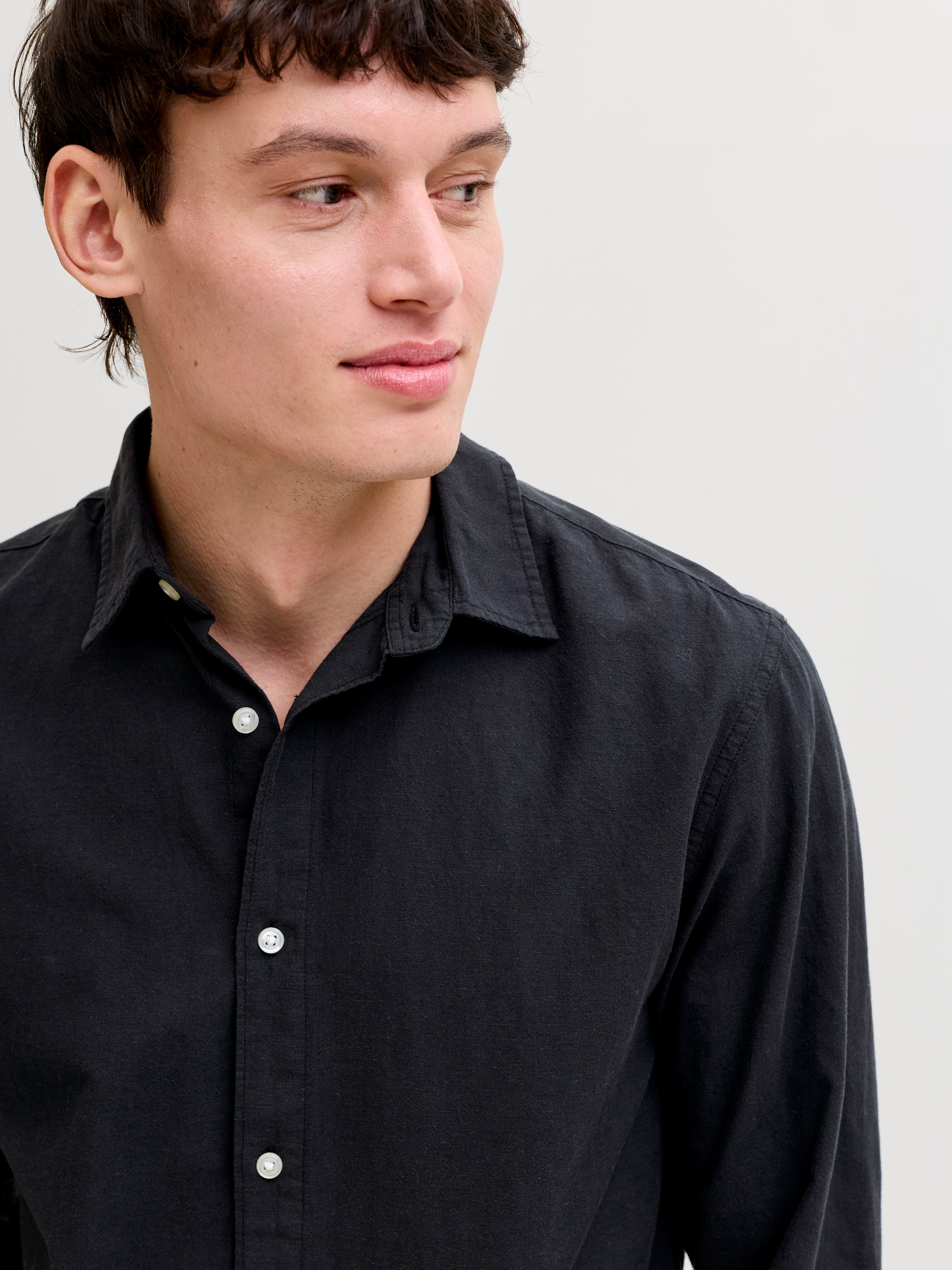 Jack & Jones Langarmhemd "JJEBREEZE LINEN BLEND SHIRT L/S SN" mit Knopfleis günstig online kaufen