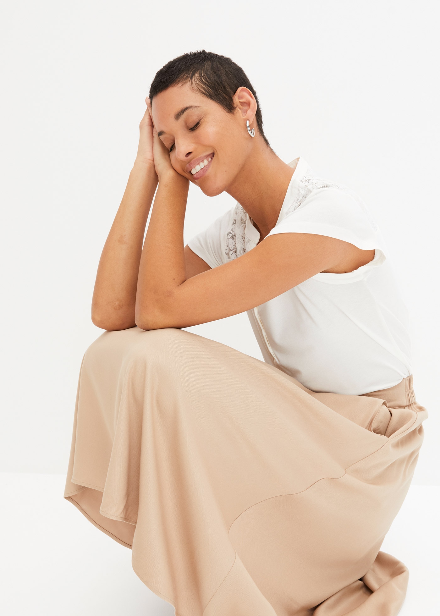 bonprix Henleyshirt »Henleyshirt aus Viskose-Mix« Henleyshirt aus Viskose-Mix