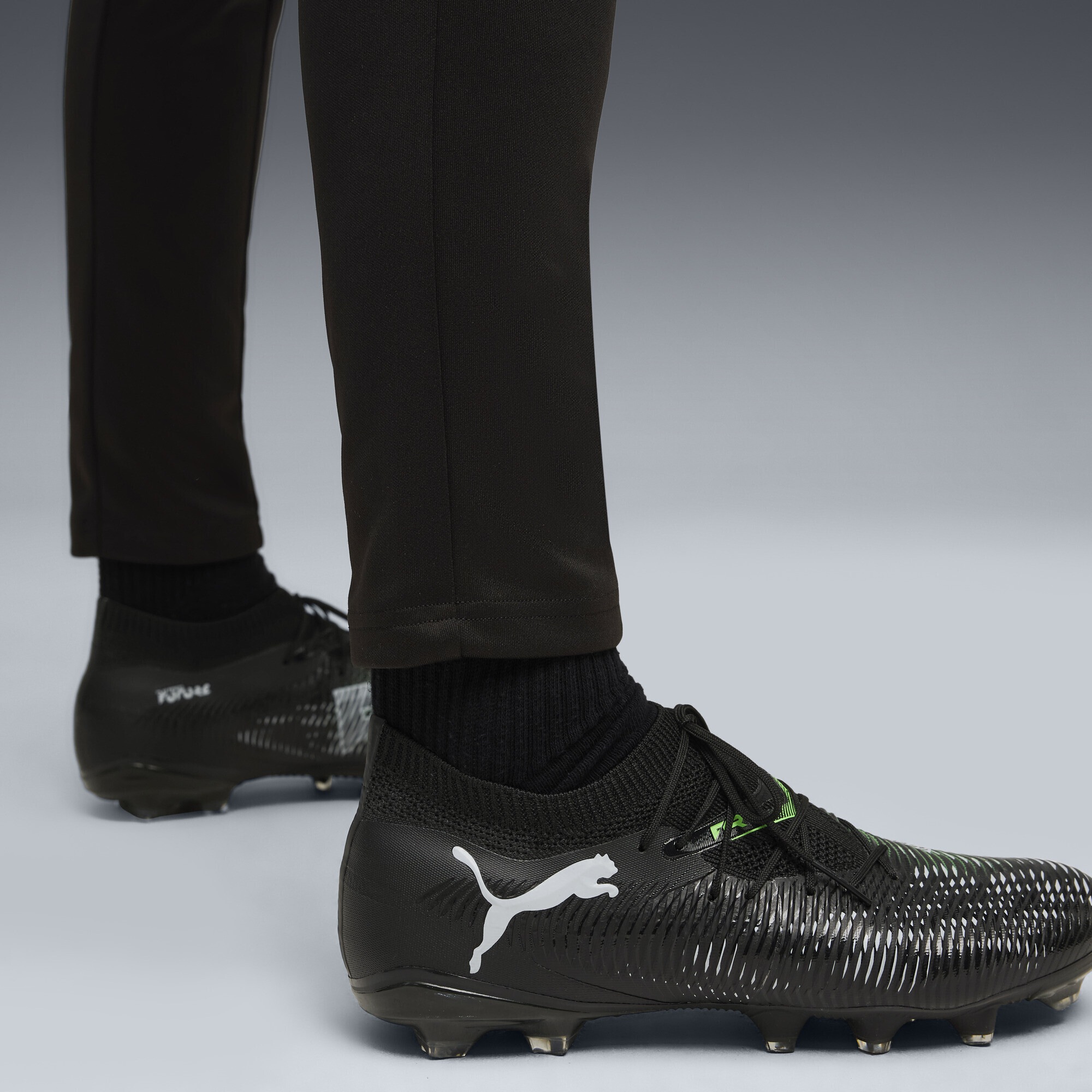 PUMA Sporthose »KINGtouch Fußballhose Herren«