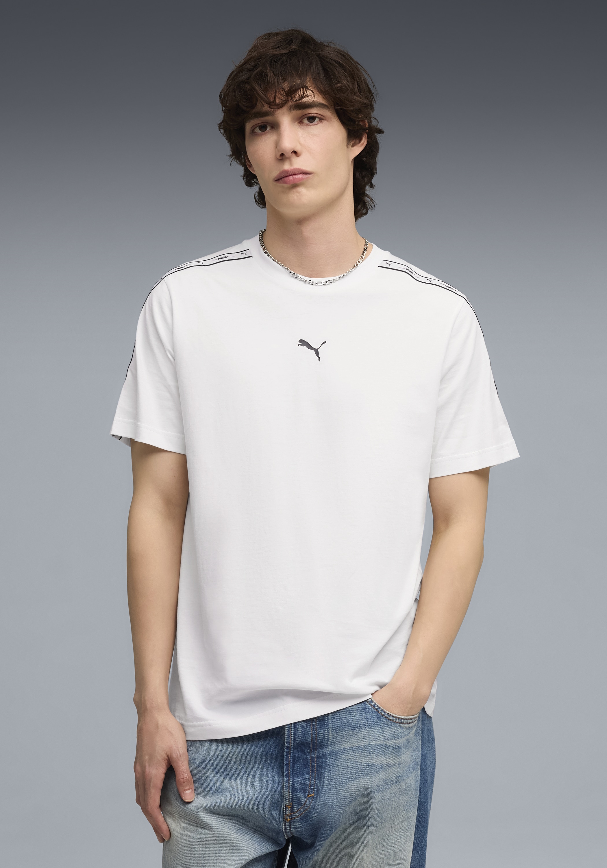 PUMA T-Shirt »ESS TAPE TEE« Regular Fit, Kurzarm, für sportlichen Look, aus Baumwolle