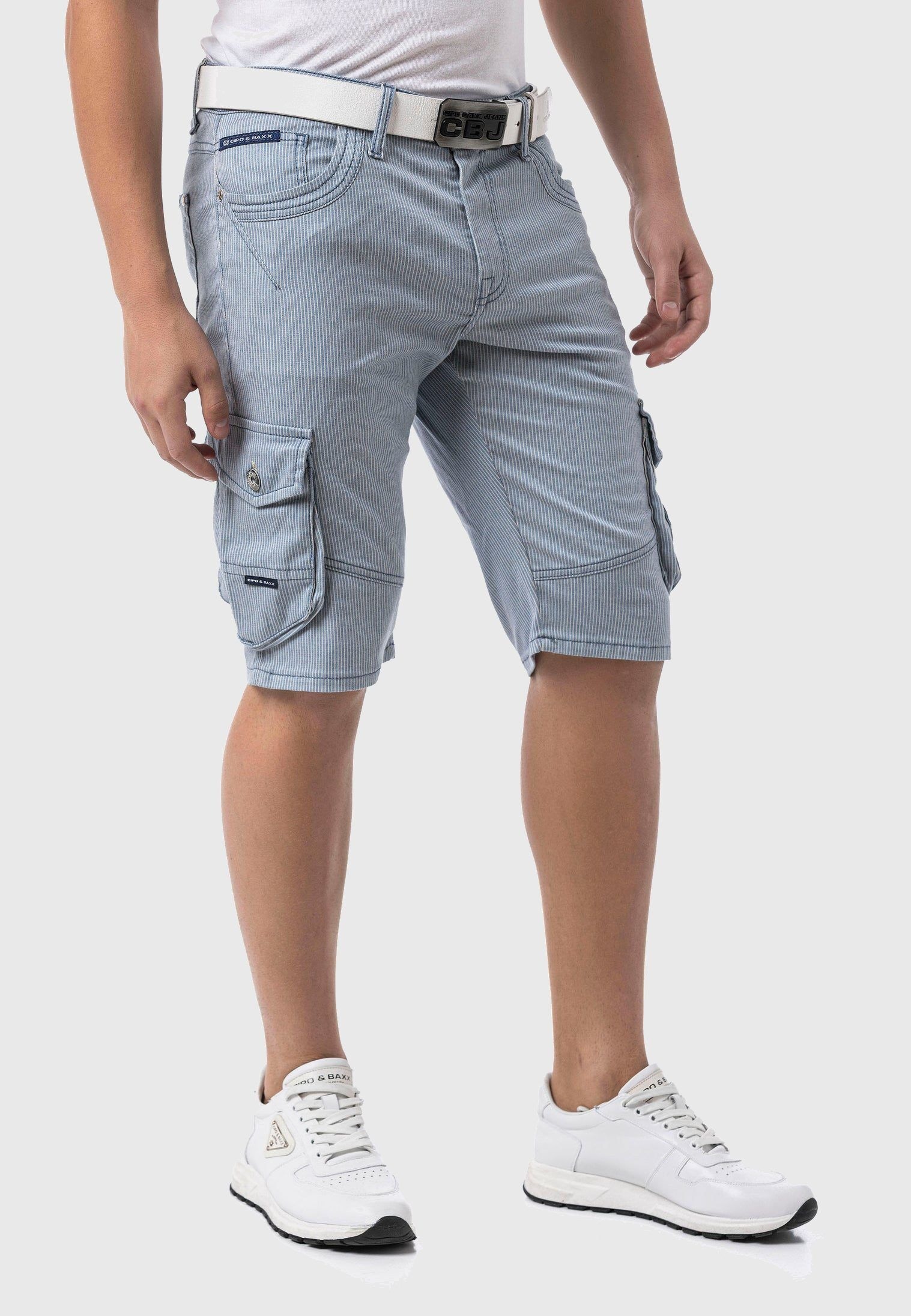 Cipo & Baxx Stoffhose »Hosen«, im Streifen-Look